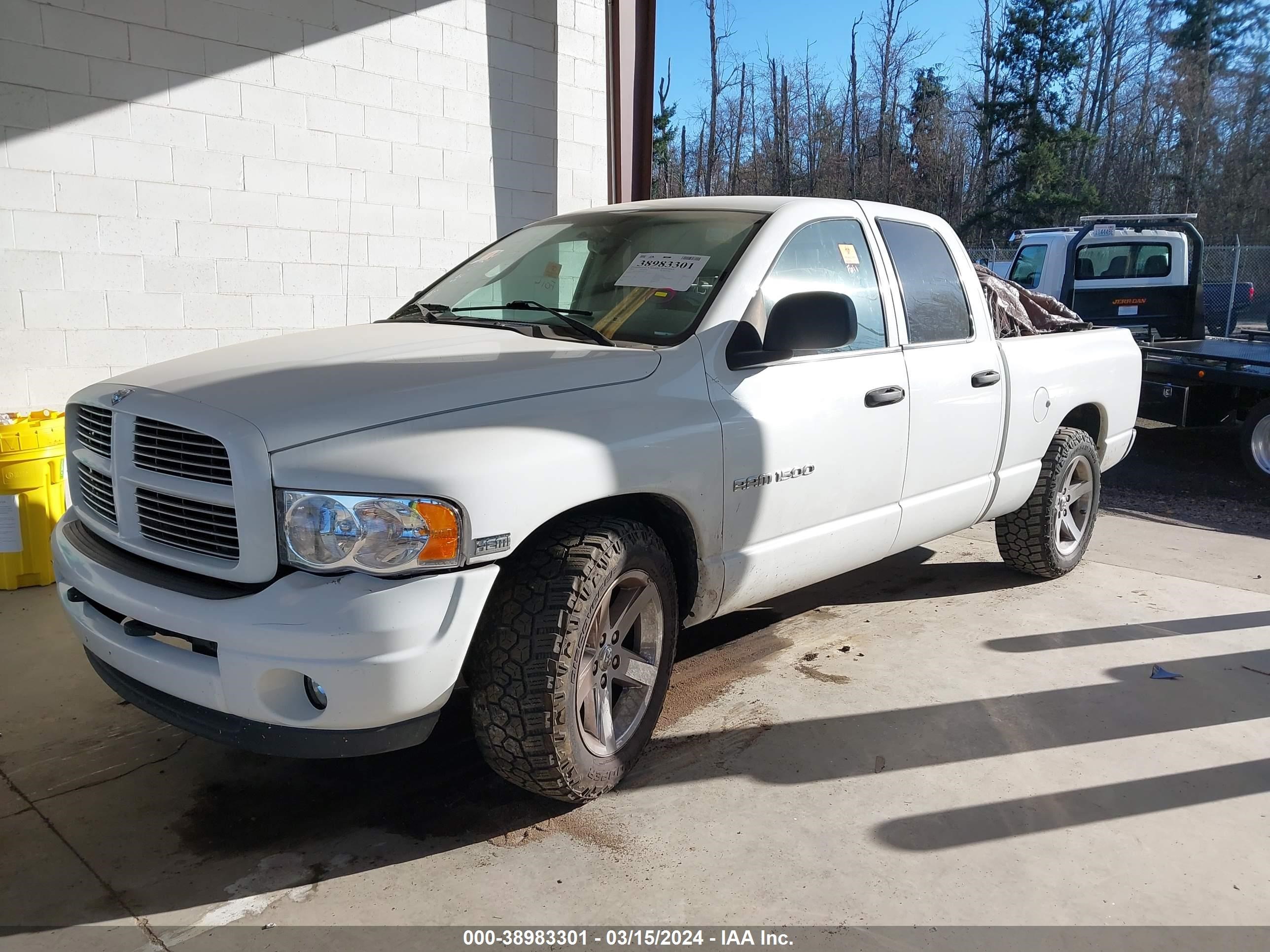 Photo 1 VIN: 1D3HA18D53J581515 - DODGE RAM 