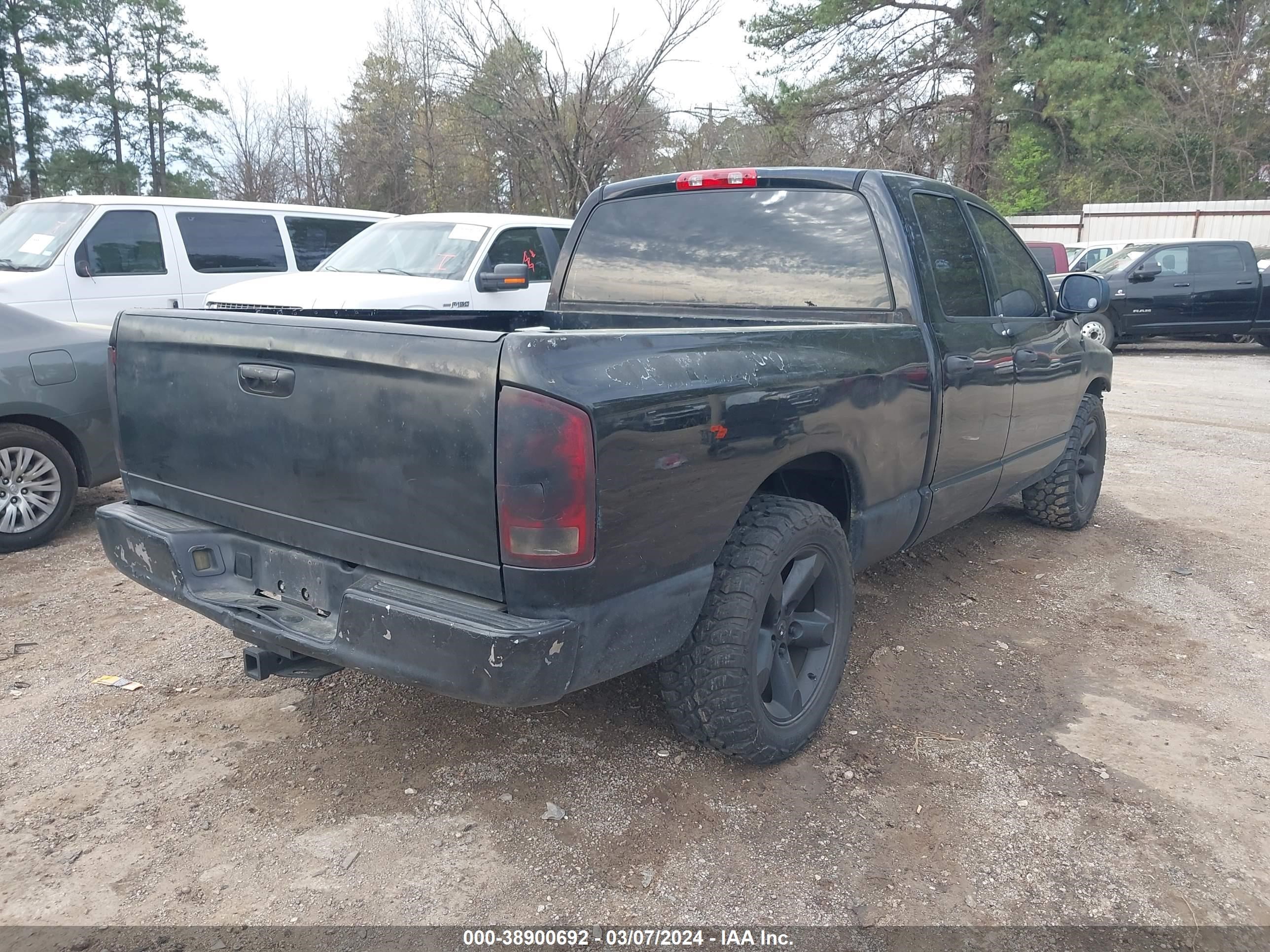 Photo 3 VIN: 1D3HA18N43J553486 - DODGE RAM 