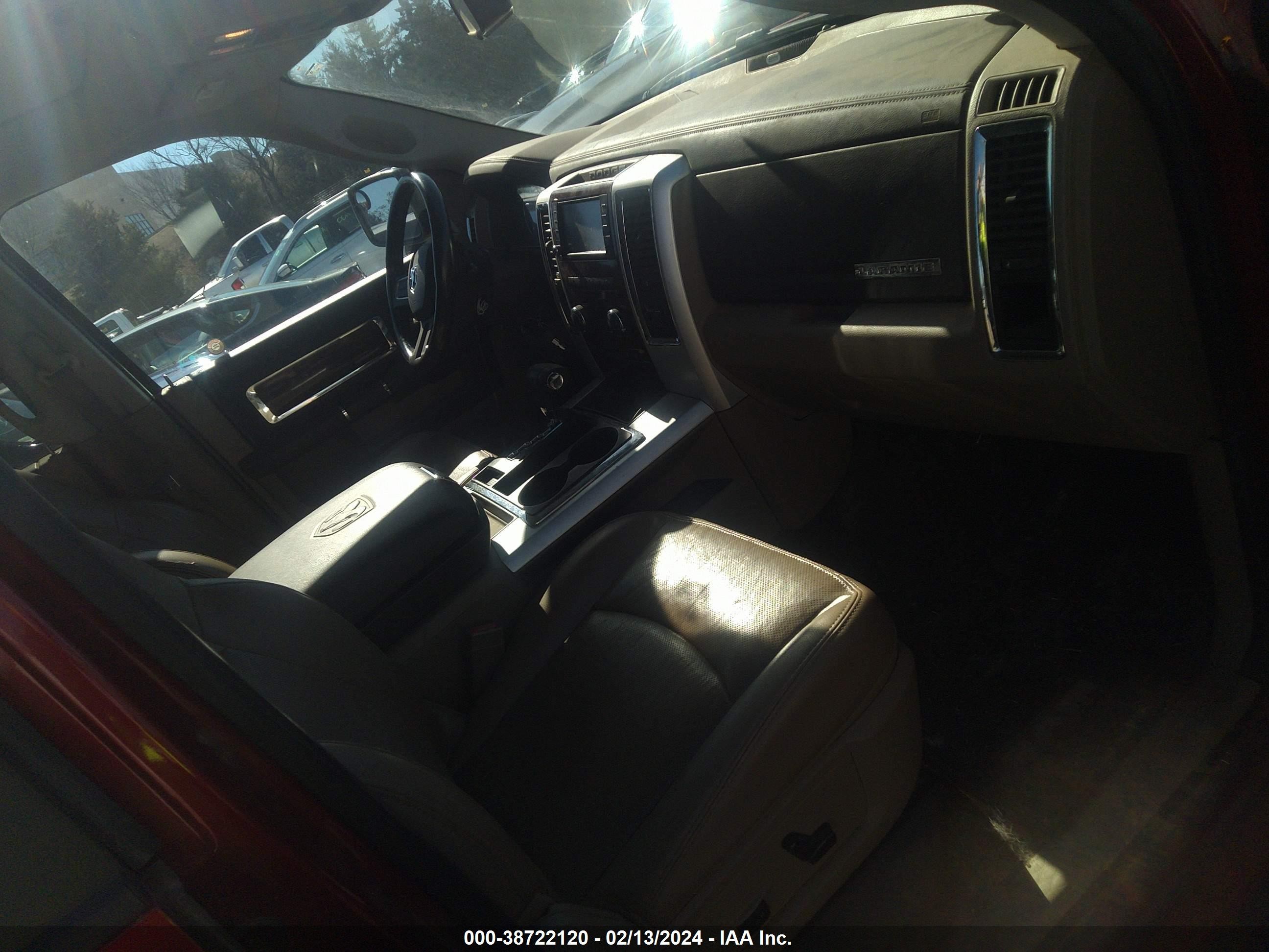 Photo 4 VIN: 1D3HB13T09J501347 - DODGE RAM 