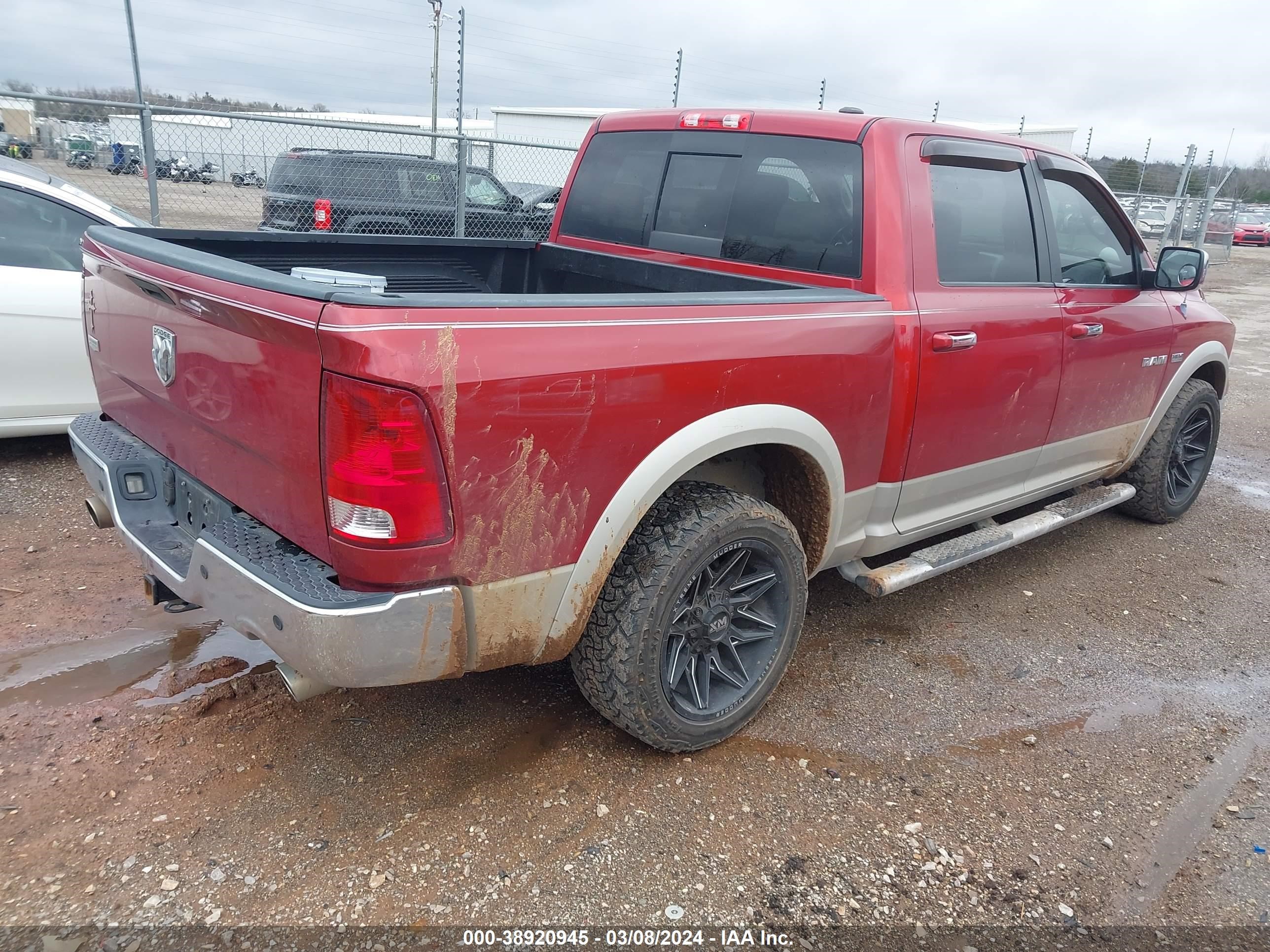 Photo 3 VIN: 1D3HB13T09S707990 - DODGE RAM 