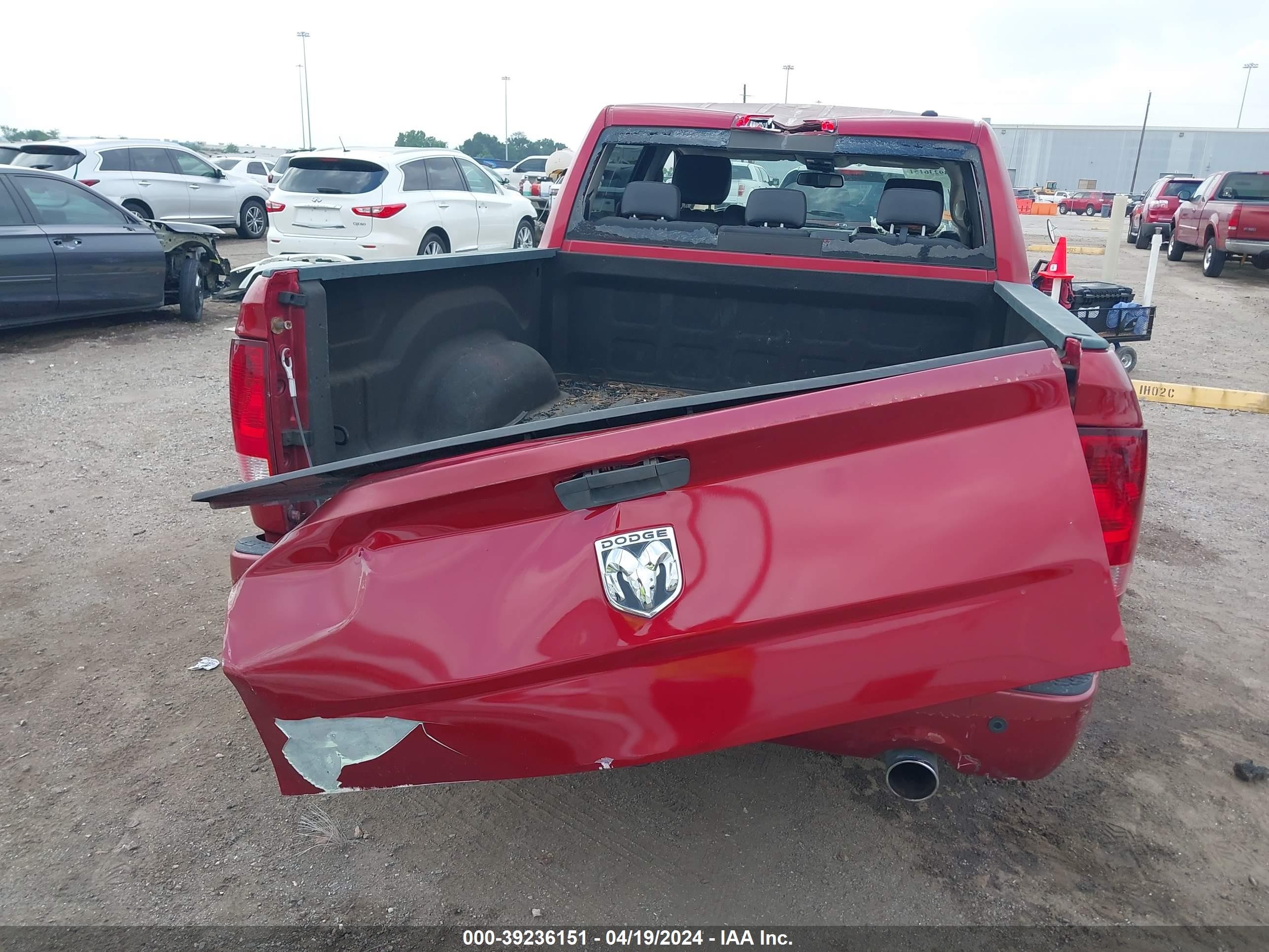 Photo 16 VIN: 1D3HB13T39J505960 - DODGE RAM 