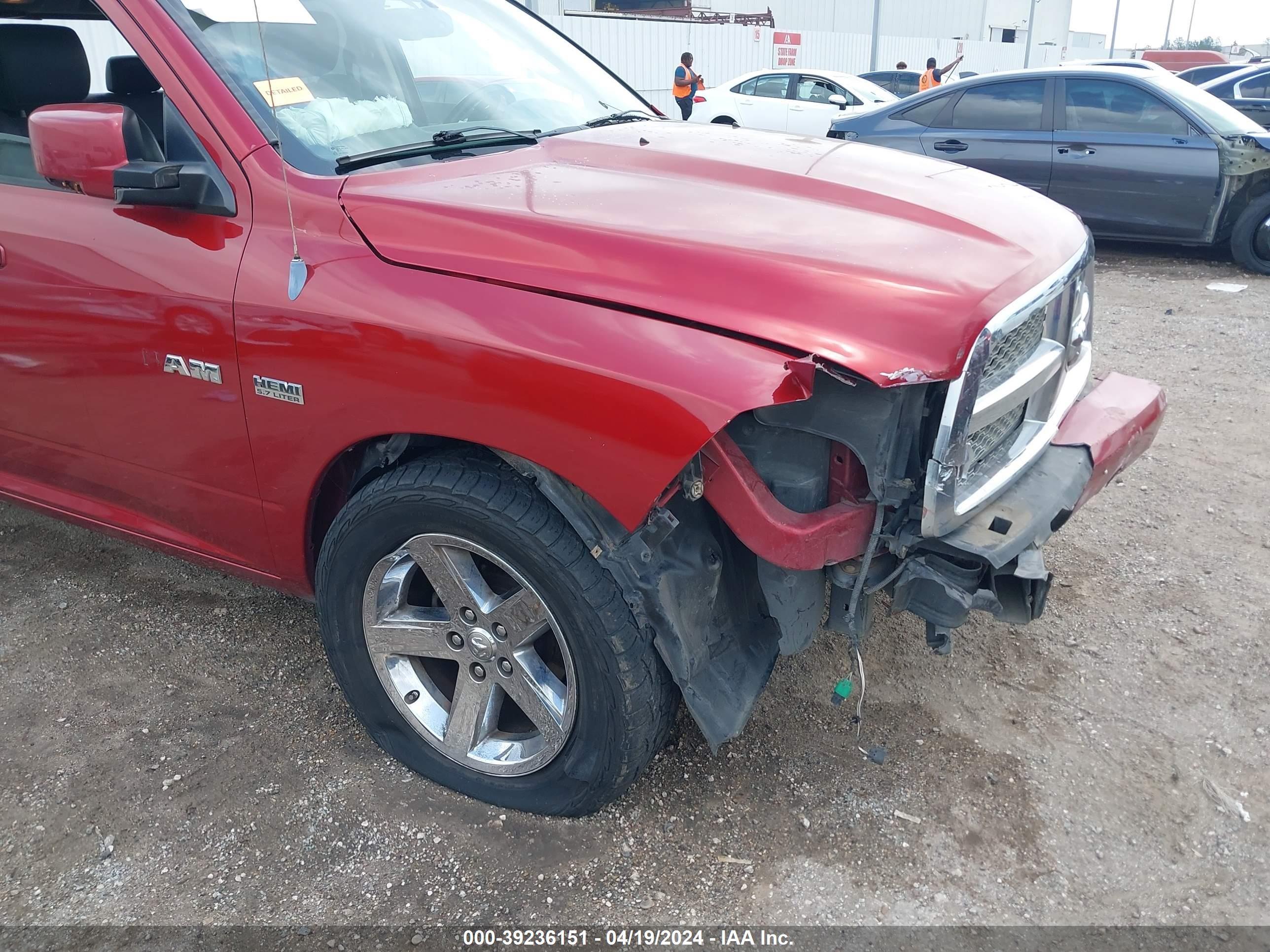 Photo 17 VIN: 1D3HB13T39J505960 - DODGE RAM 