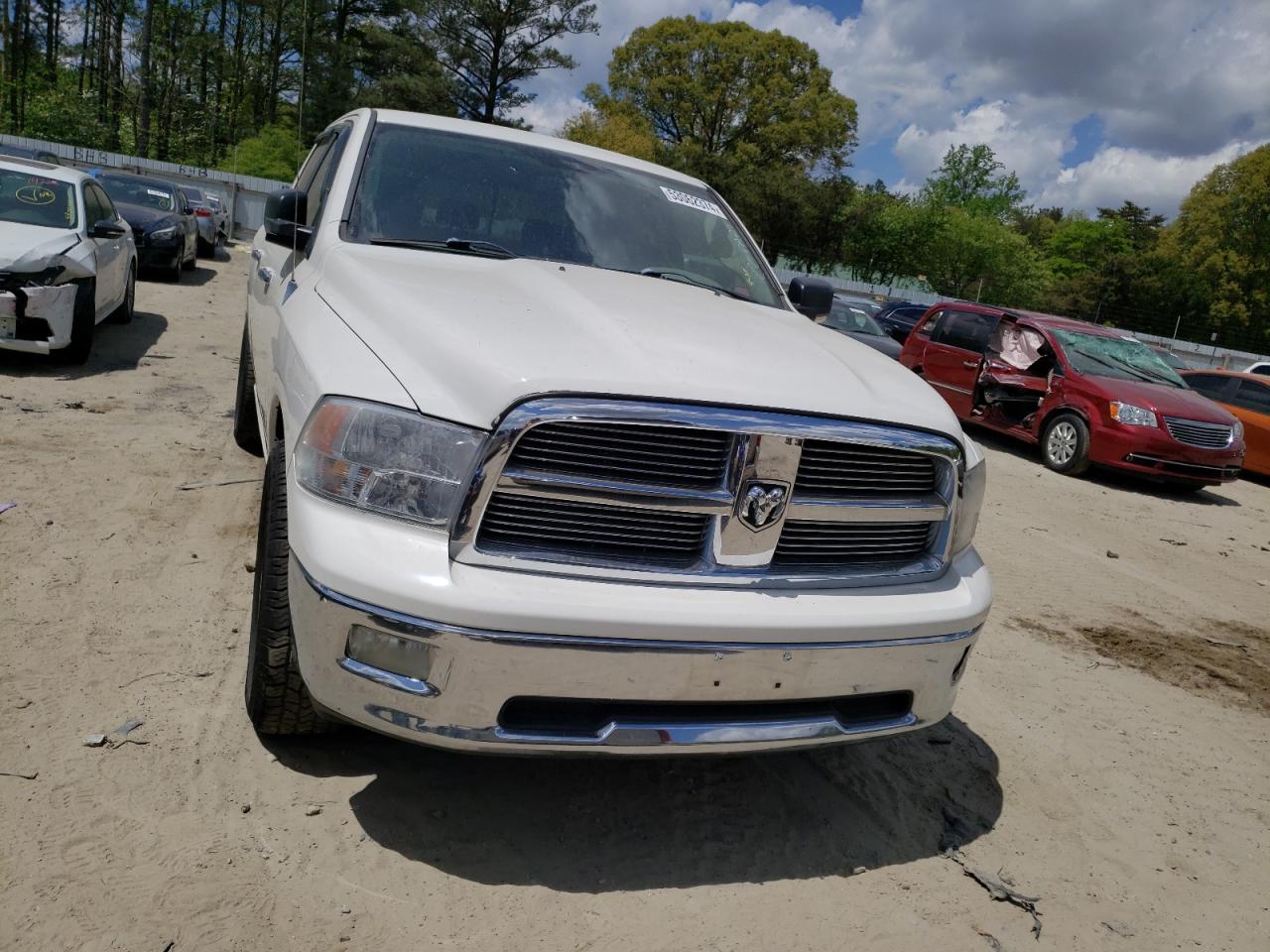 Photo 4 VIN: 1D3HB13T49S701349 - DODGE RAM 