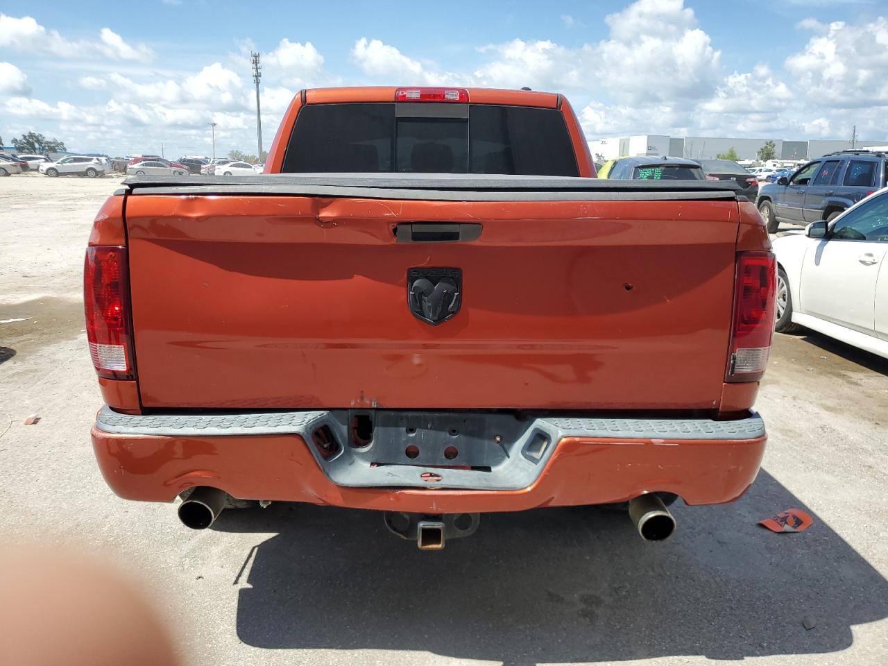 Photo 5 VIN: 1D3HB13T89S772019 - DODGE RAM 