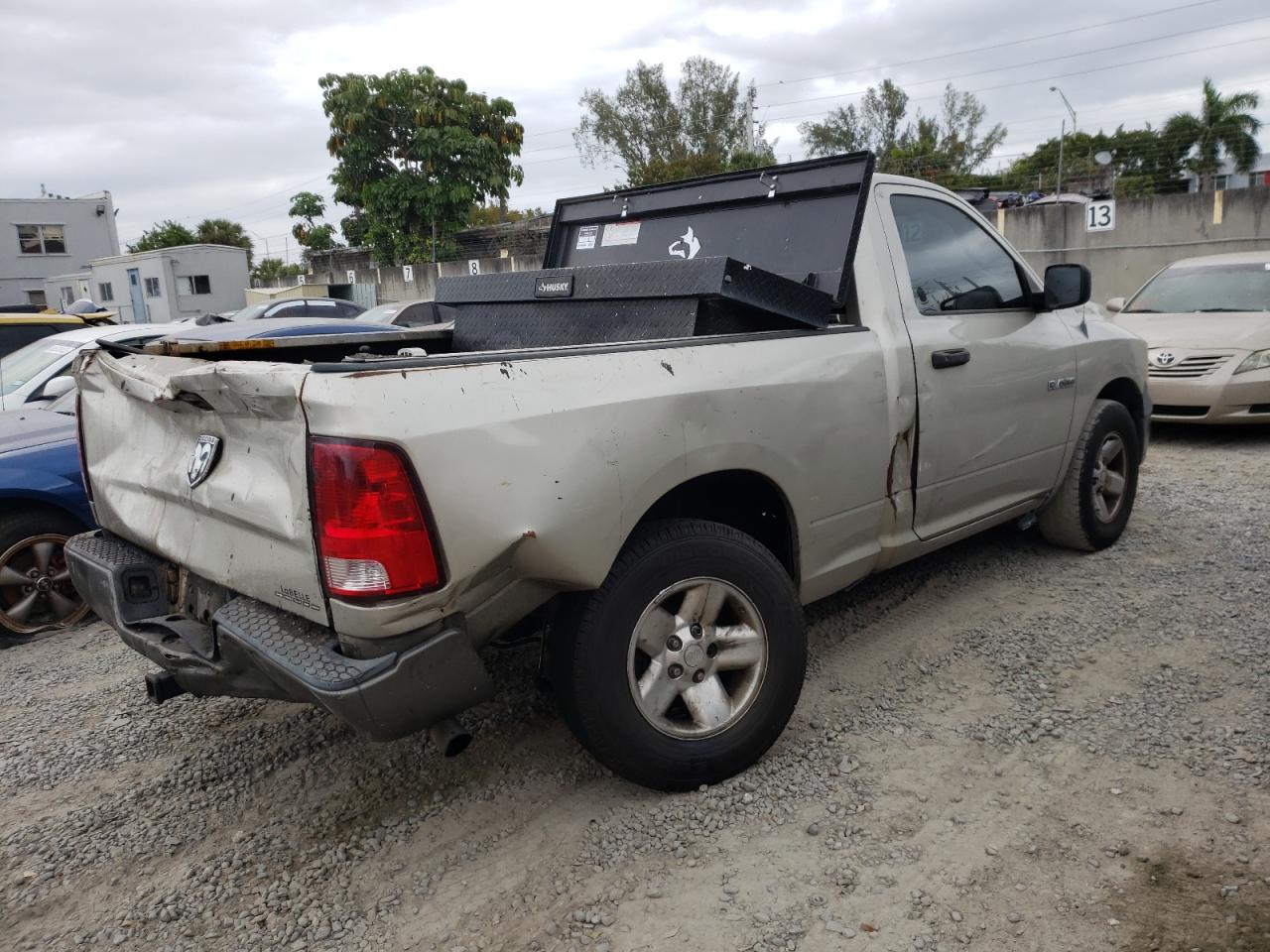 Photo 2 VIN: 1D3HB16K89J517637 - DODGE RAM 