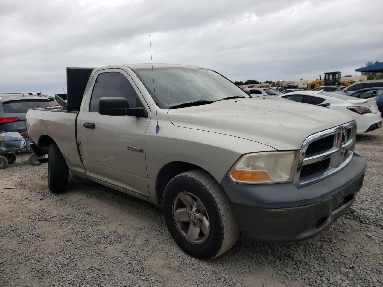 Photo 3 VIN: 1D3HB16K89J517637 - DODGE RAM 