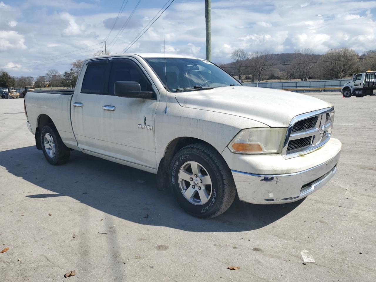 Photo 3 VIN: 1D3HB18P19S773282 - DODGE RAM 