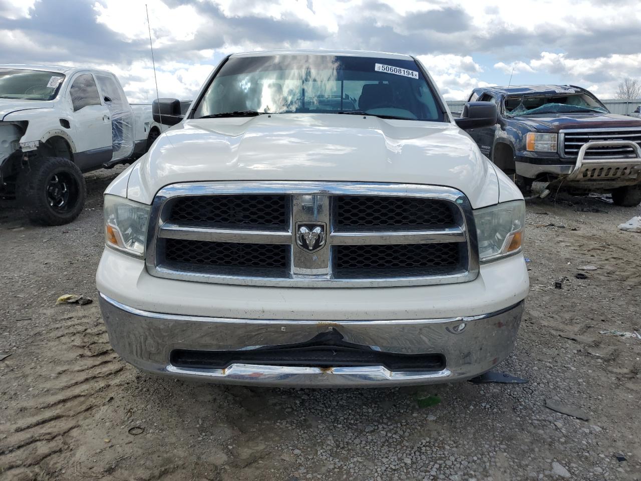 Photo 4 VIN: 1D3HB18P29S802059 - DODGE RAM 