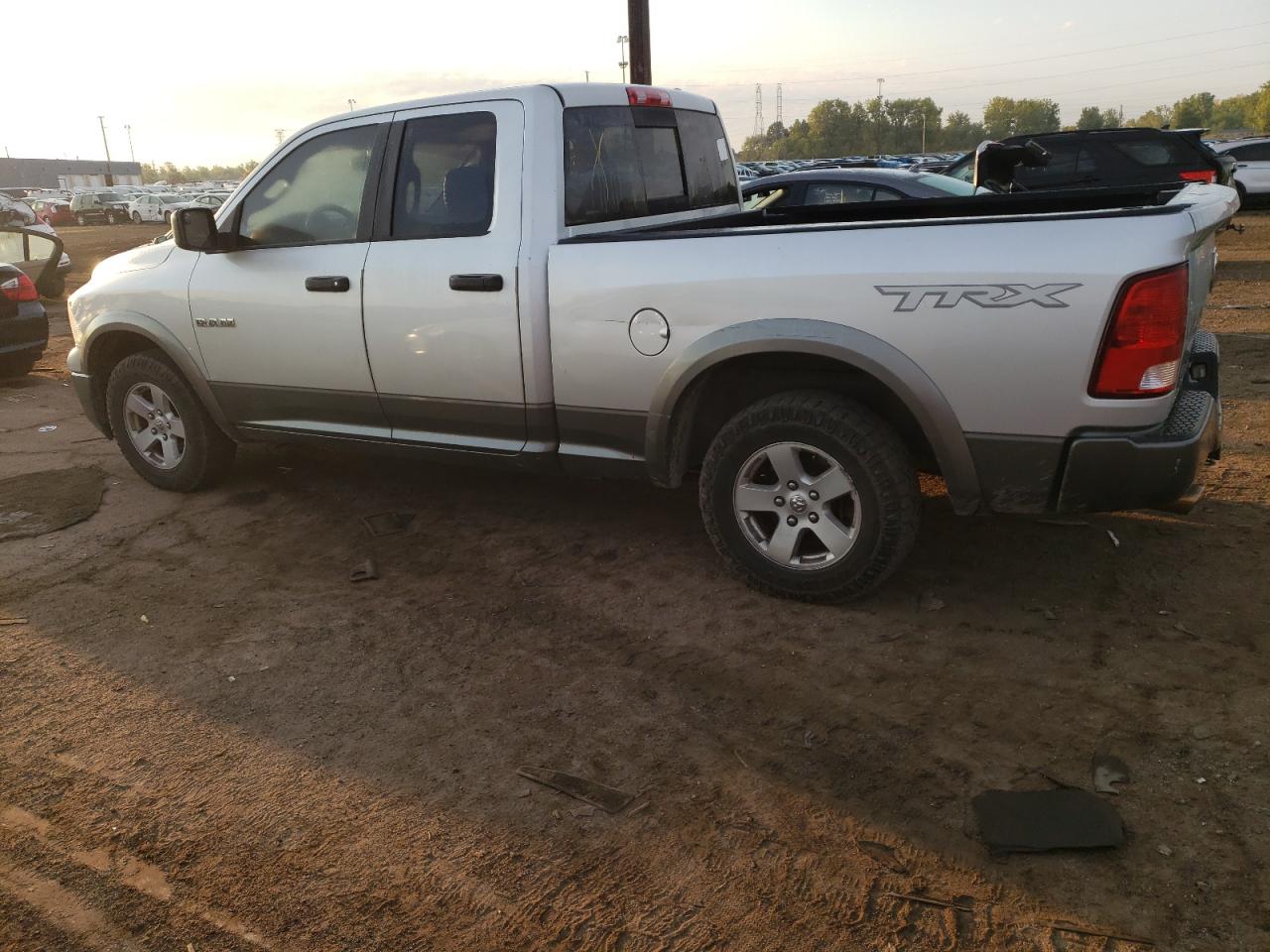 Photo 1 VIN: 1D3HB18P79S744949 - DODGE RAM 