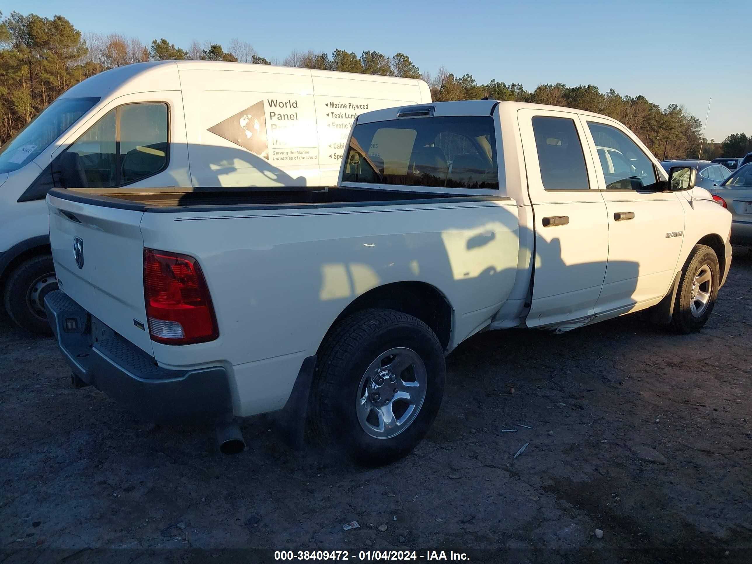 Photo 3 VIN: 1D3HB18P89S782223 - DODGE RAM 