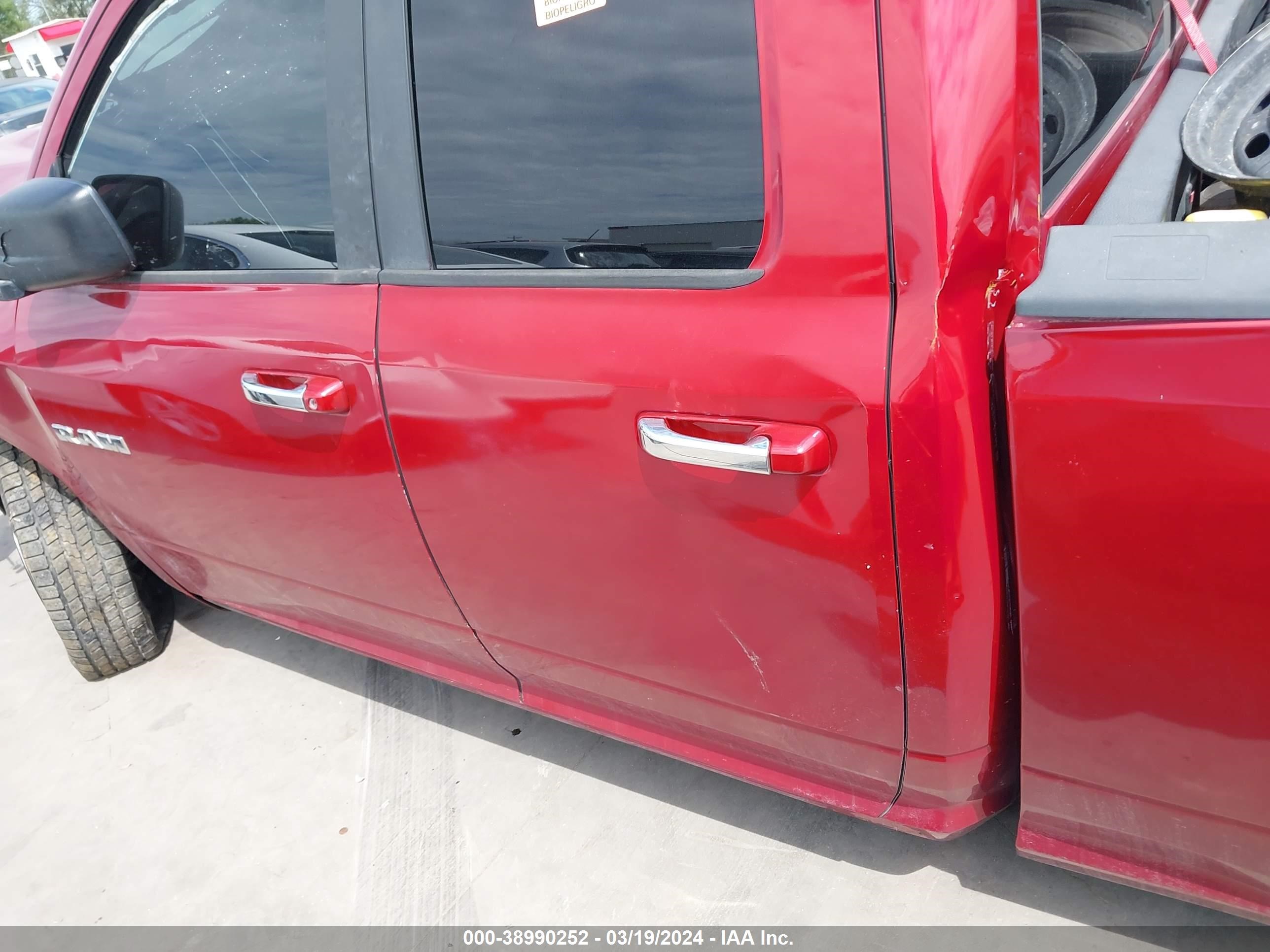 Photo 13 VIN: 1D3HB18PX9S779520 - DODGE RAM 