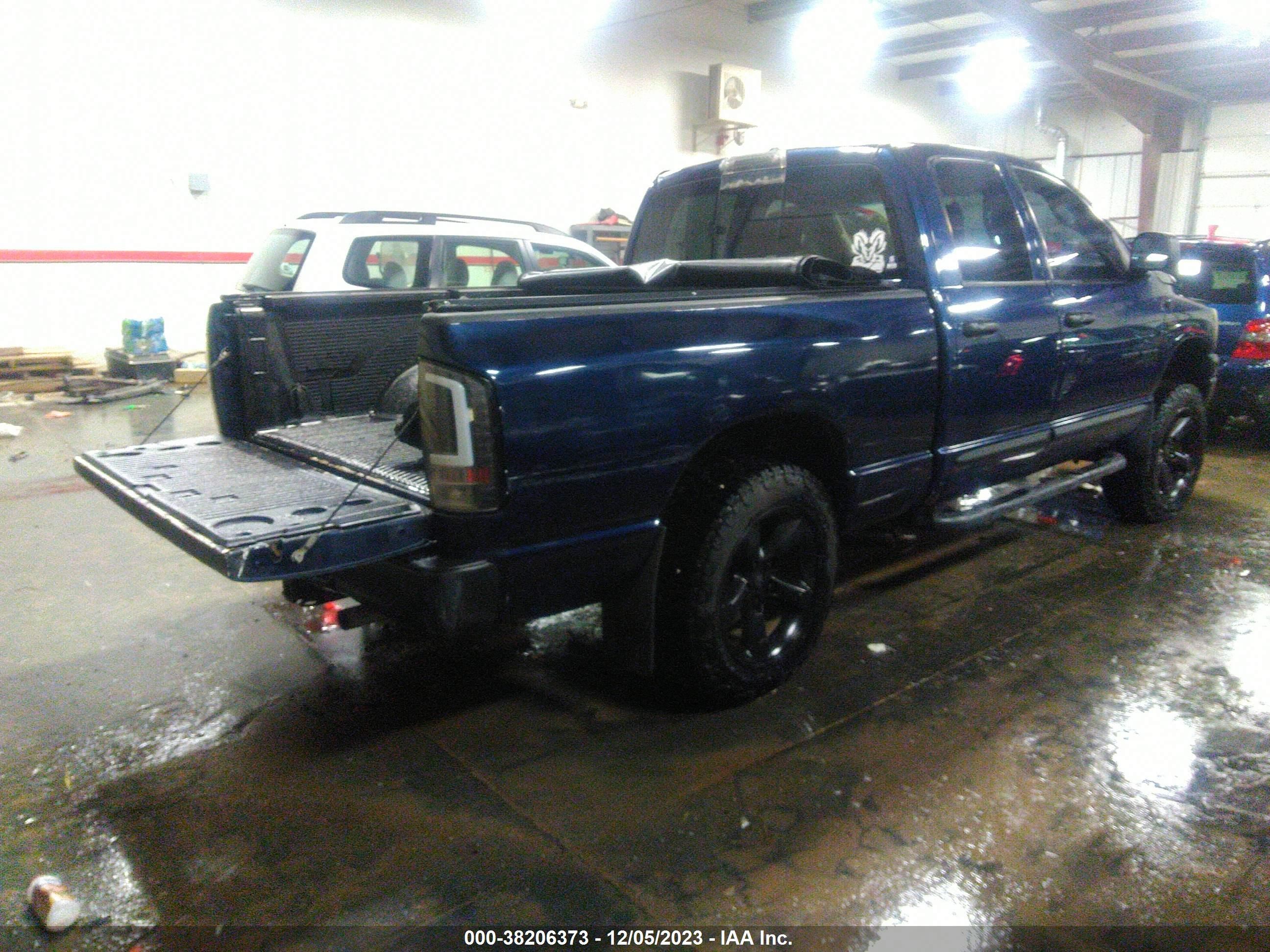 Photo 3 VIN: 1D3HU18276J176590 - DODGE RAM 