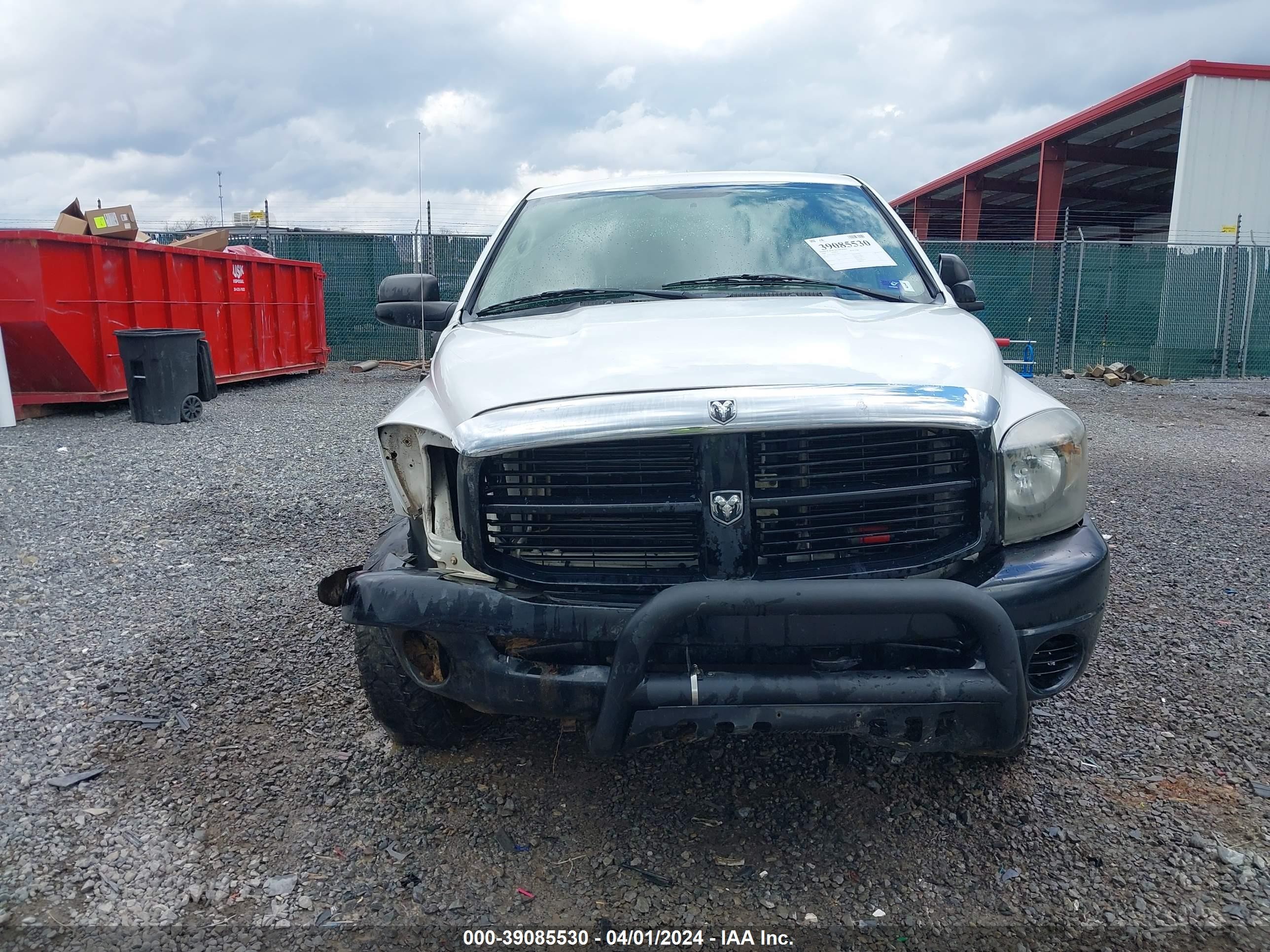 Photo 12 VIN: 1D3HU18N08J178937 - DODGE RAM 