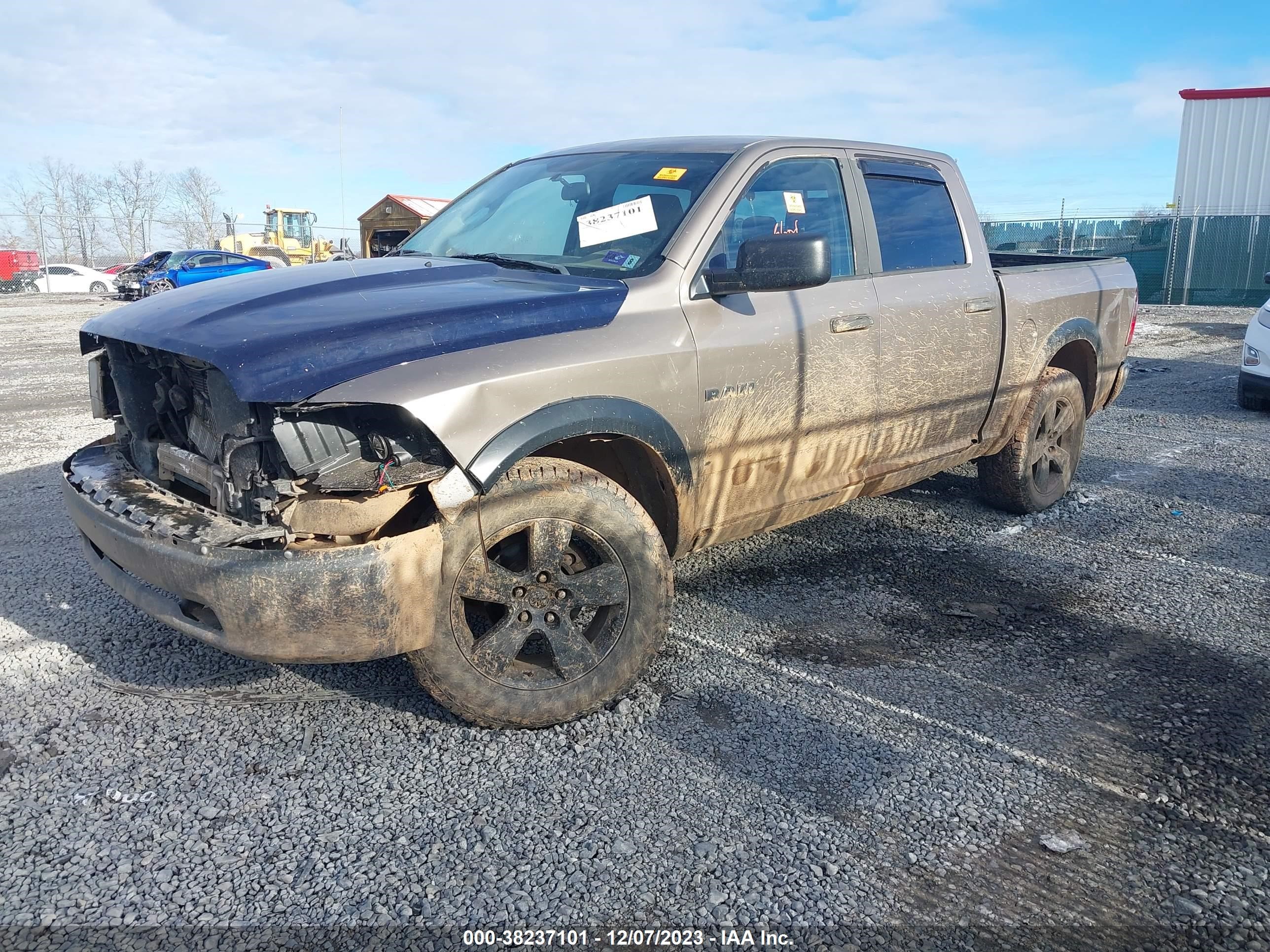 Photo 1 VIN: 1D3HV13P29S735834 - DODGE RAM 