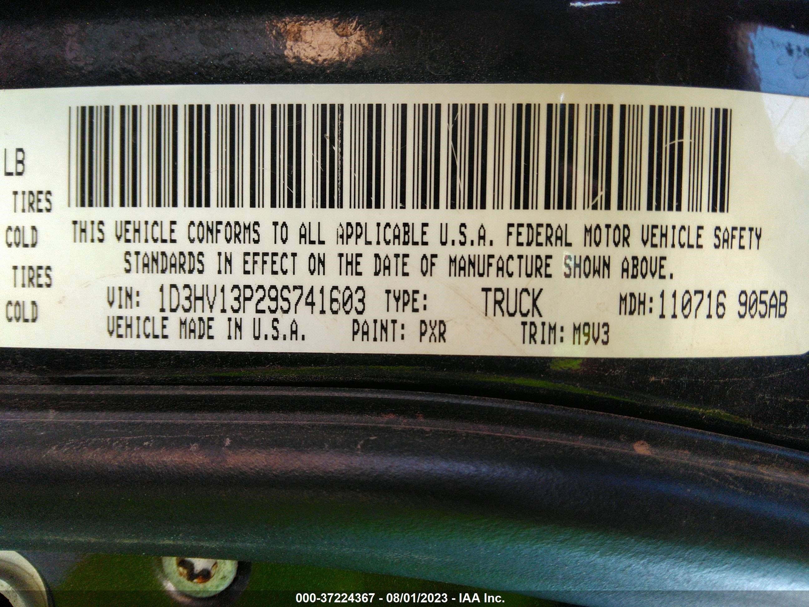 Photo 8 VIN: 1D3HV13P29S741603 - DODGE RAM 