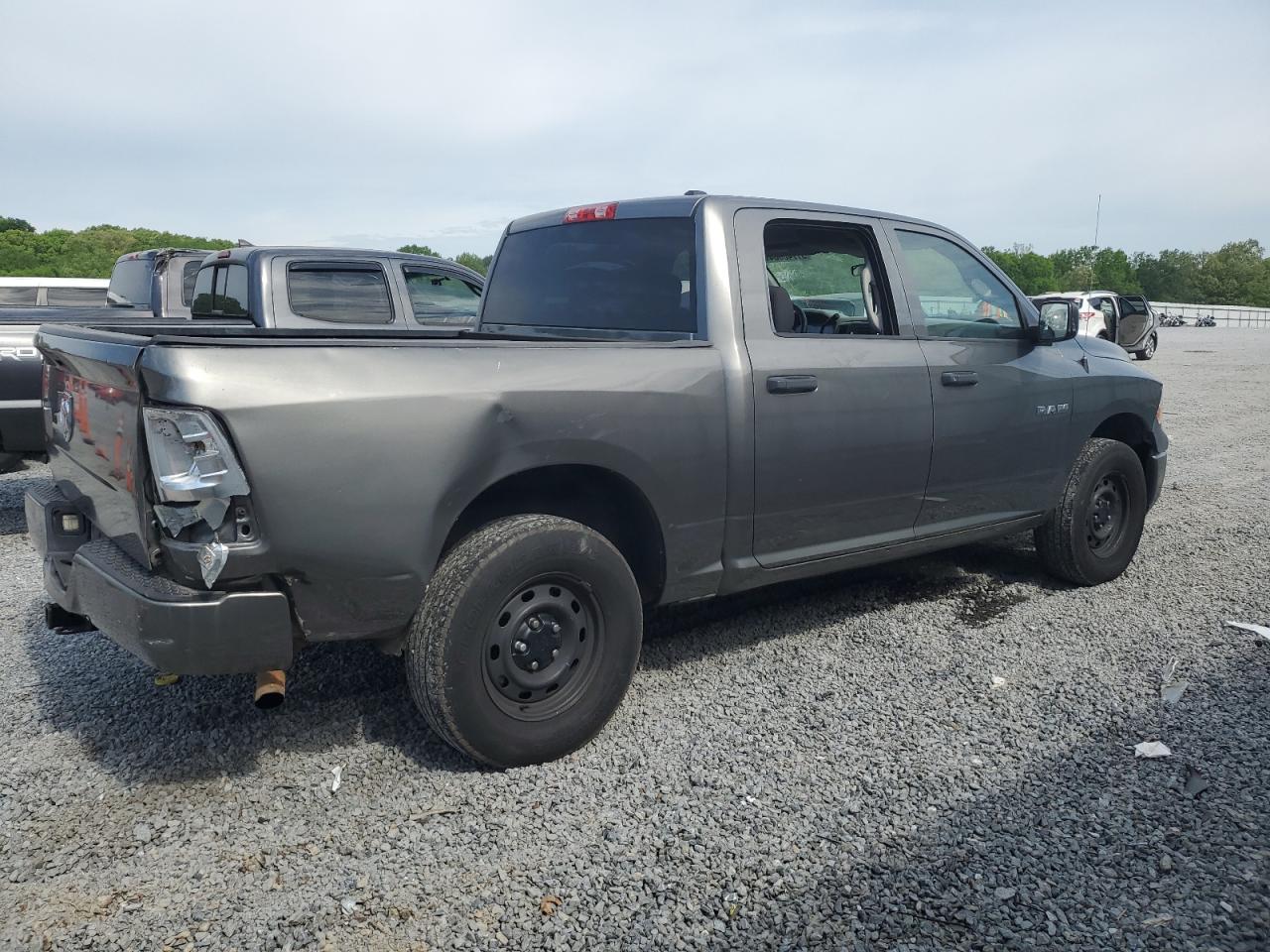 Photo 3 VIN: 1D3HV13P39S788073 - DODGE RAM 