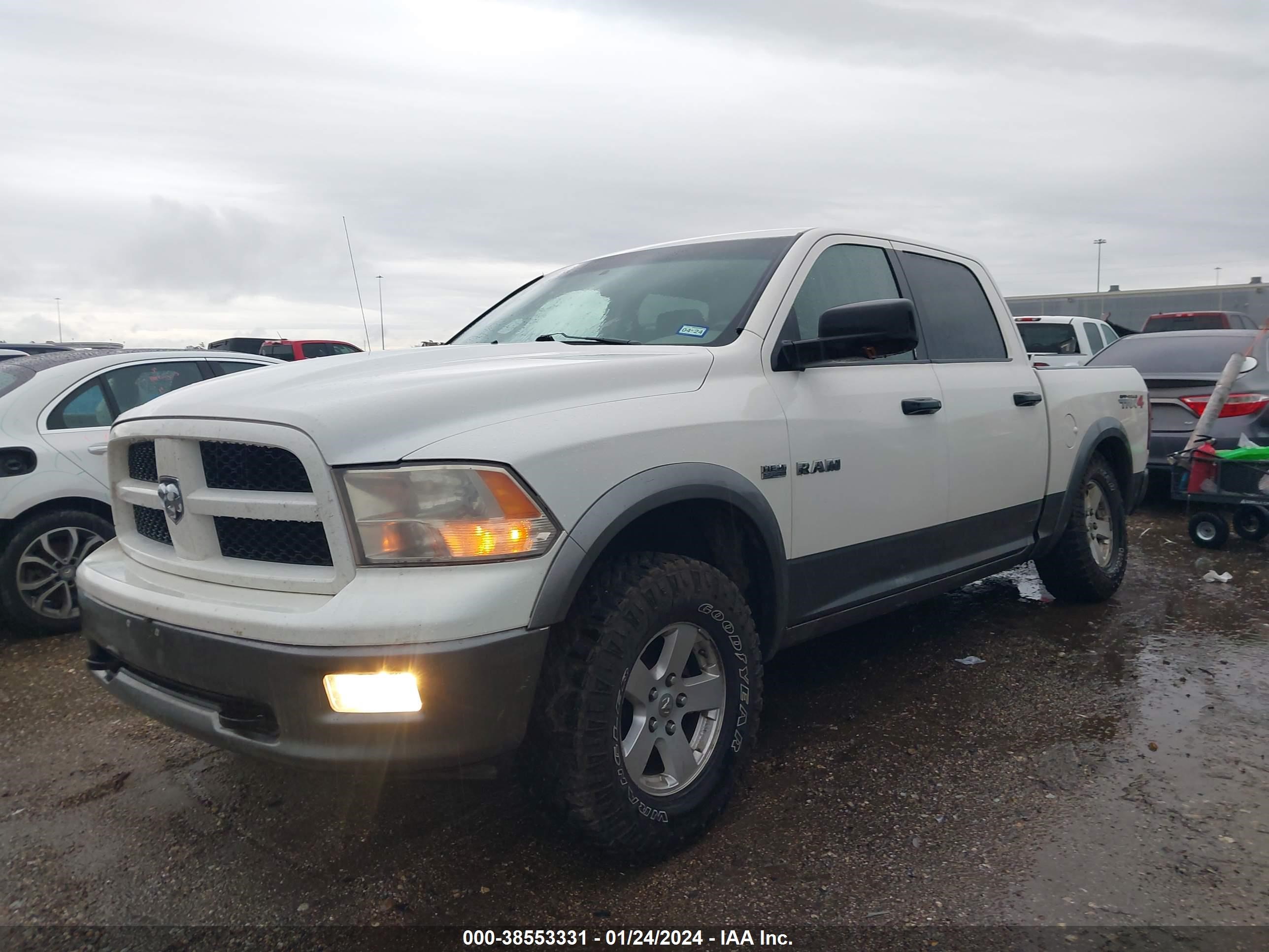 Photo 1 VIN: 1D3HV13T09S737577 - DODGE RAM 