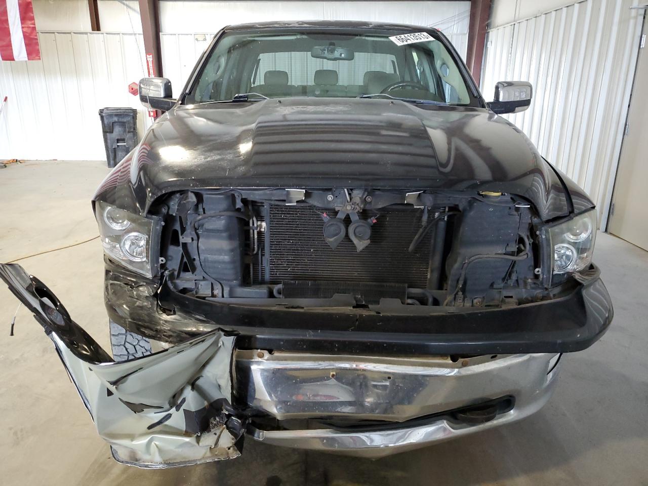 Photo 4 VIN: 1D3HV13T39S742014 - DODGE RAM 