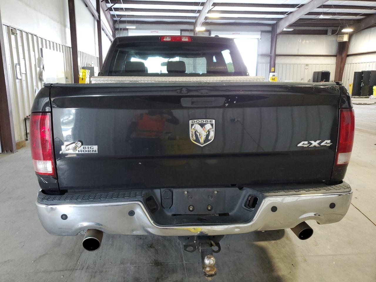 Photo 5 VIN: 1D3HV13T39S742014 - DODGE RAM 