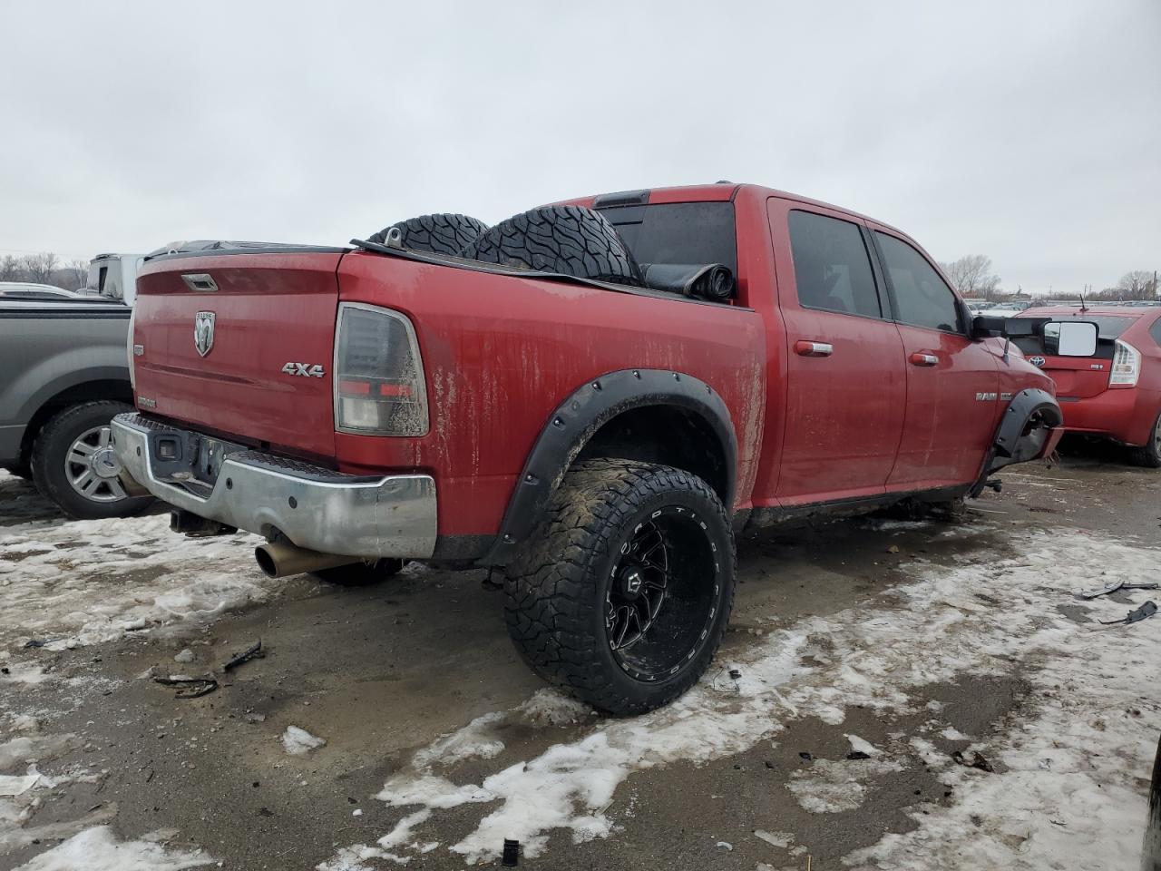 Photo 2 VIN: 1D3HV13T49S742085 - DODGE RAM 