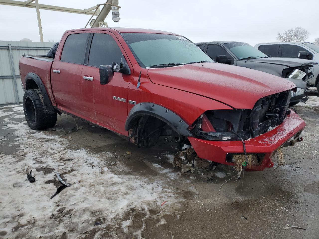 Photo 3 VIN: 1D3HV13T49S742085 - DODGE RAM 