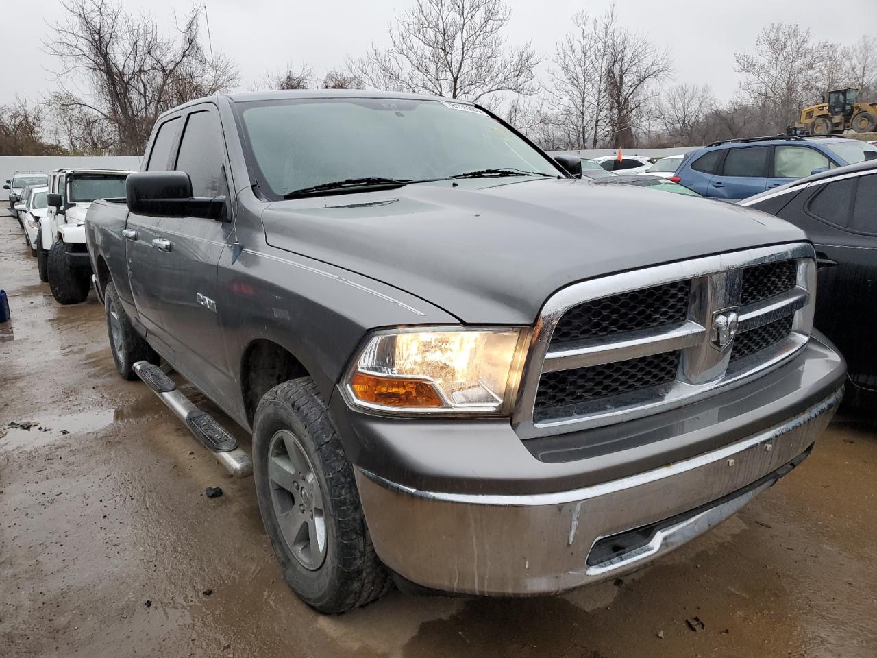 Photo 3 VIN: 1D3HV18P19S803680 - DODGE RAM 