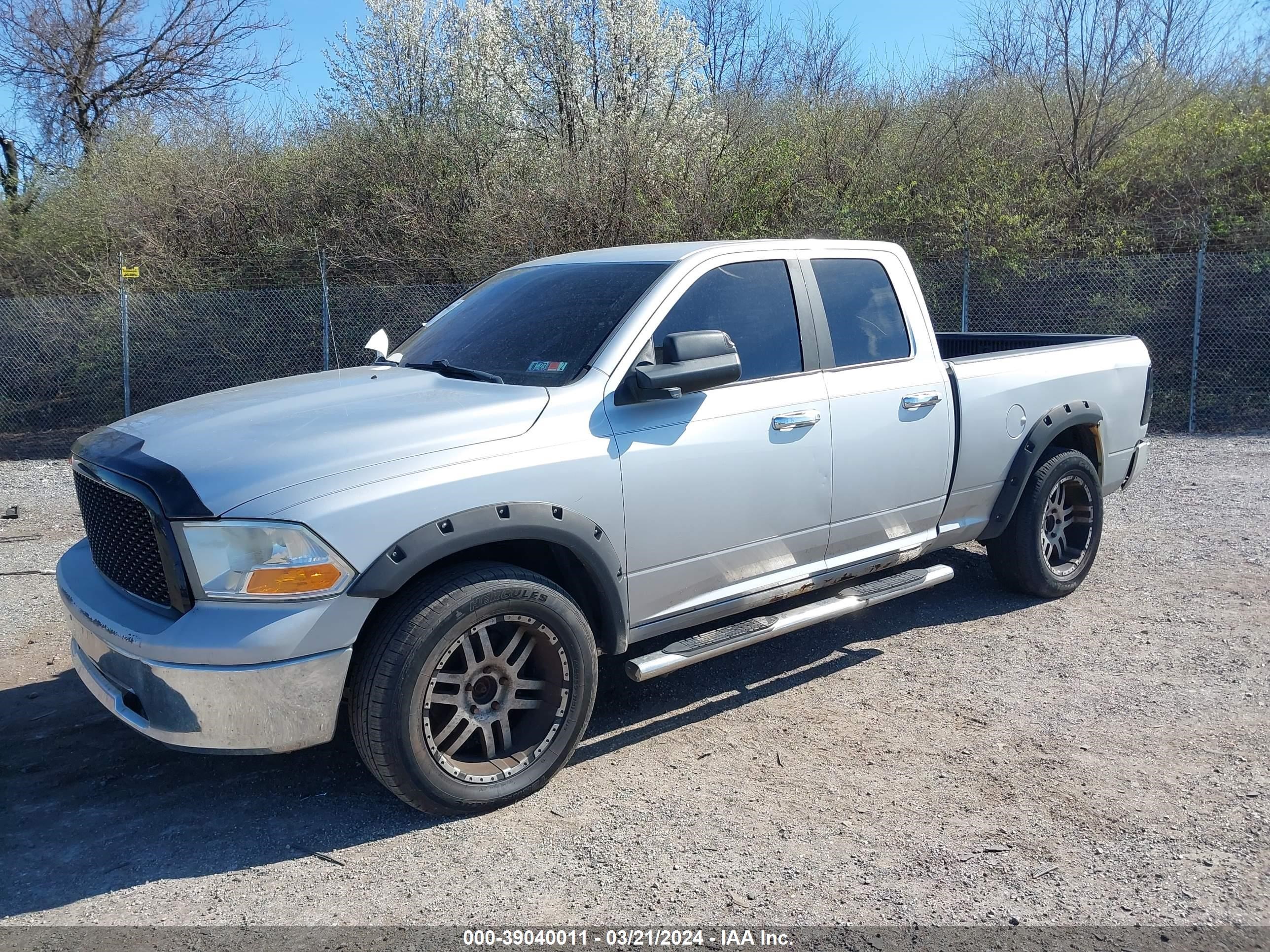 Photo 1 VIN: 1D3HV18P19S804585 - DODGE RAM 