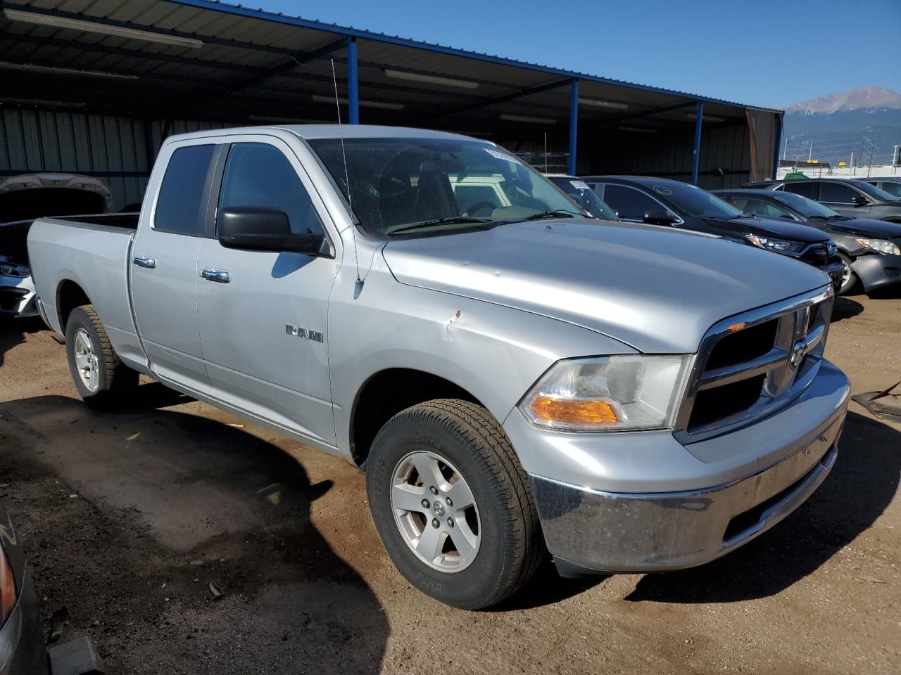 Photo 3 VIN: 1D3HV18P79S803697 - DODGE RAM 