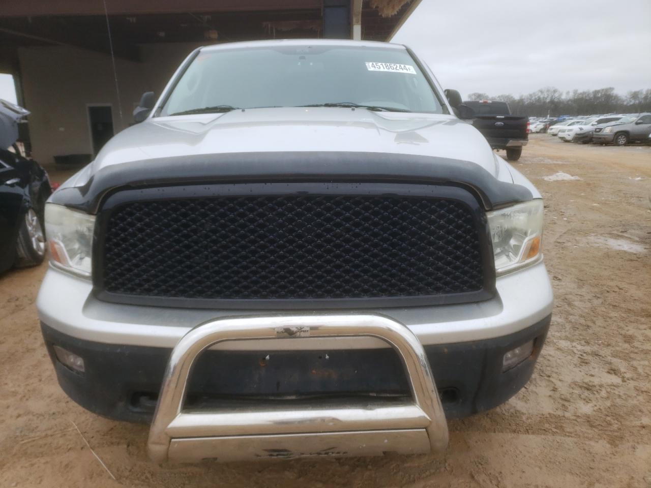 Photo 4 VIN: 1D3HV18T19S770192 - DODGE RAM 