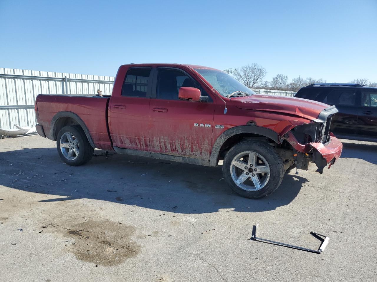 Photo 3 VIN: 1D3HV18T29S706906 - DODGE RAM 