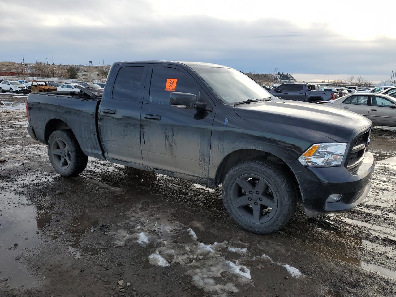 Photo 3 VIN: 1D3HV18T69S824019 - DODGE RAM 