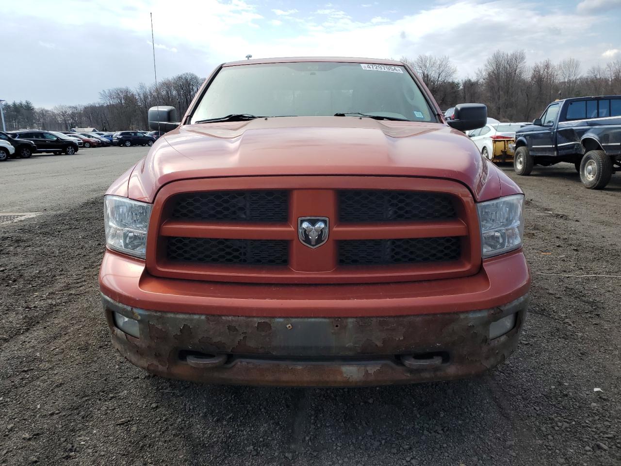 Photo 4 VIN: 1D3HV18T89S724147 - DODGE RAM 