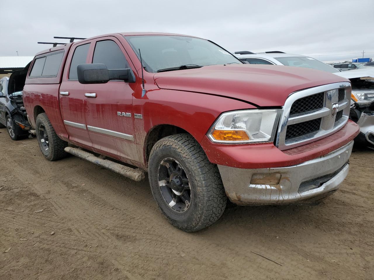 Photo 3 VIN: 1D3HV18T99S769193 - DODGE RAM 