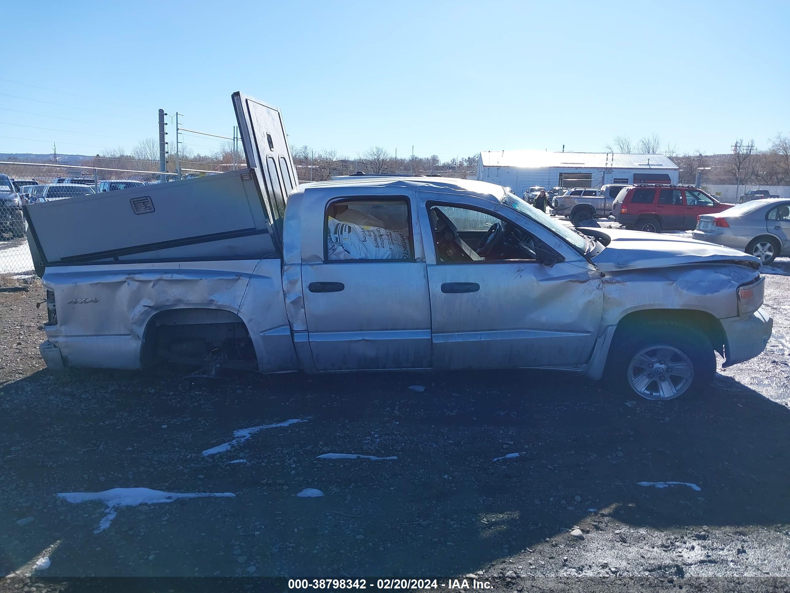 Photo 12 VIN: 1D3HW38K99S770862 - DODGE DAKOTA 