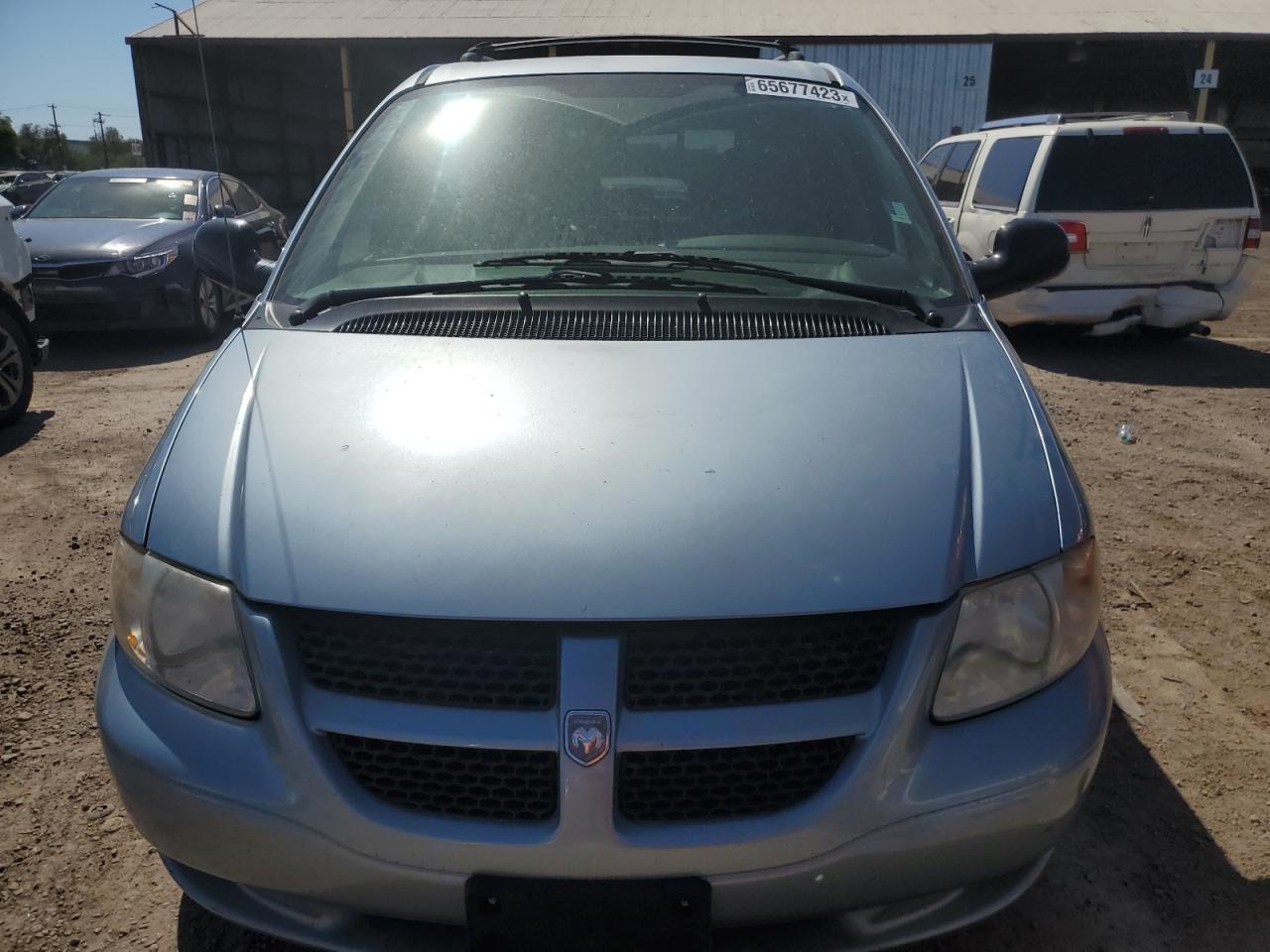 Photo 4 VIN: 1D4GP24393B290969 - DODGE CARAVAN 