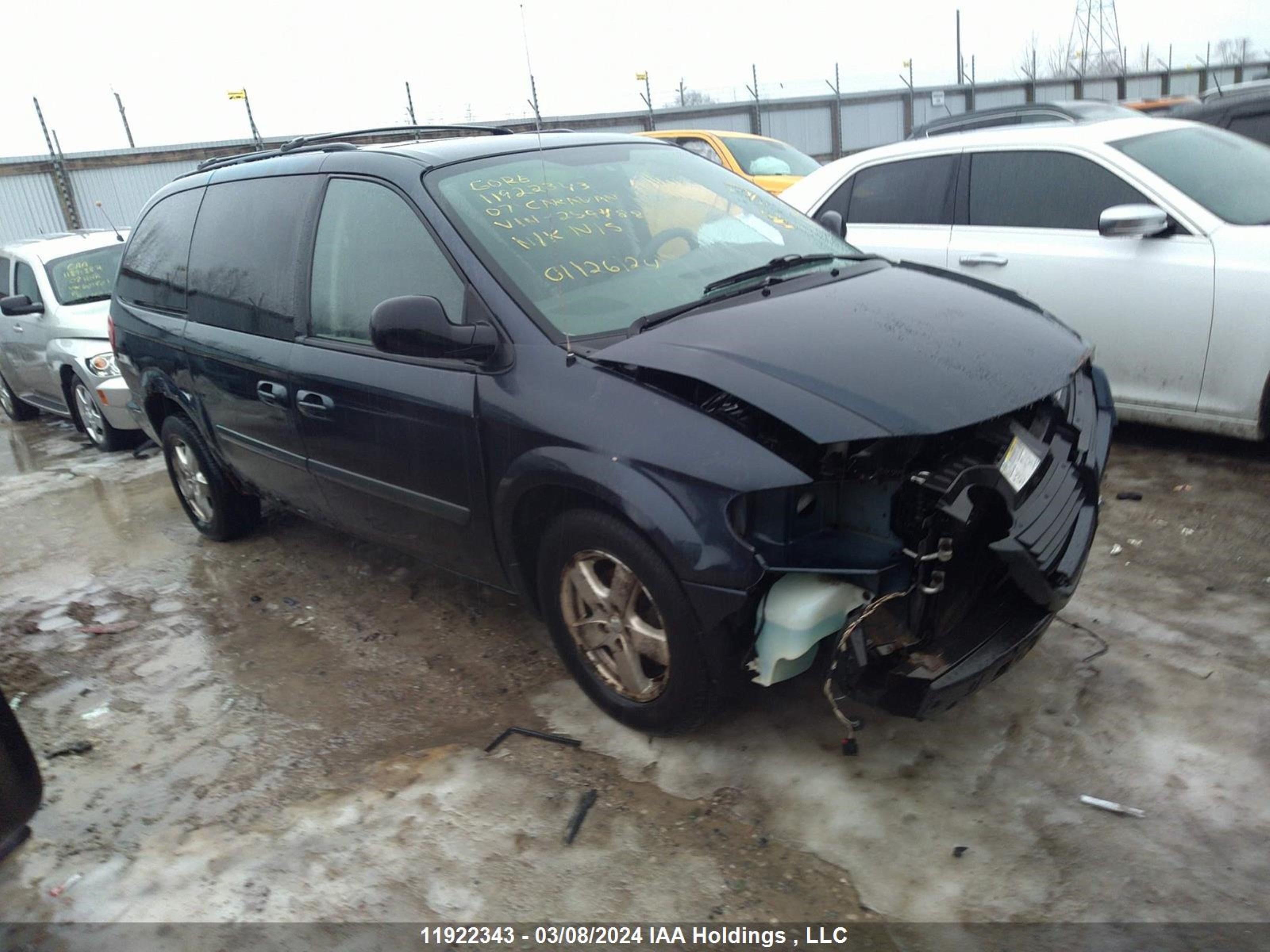 Photo 0 VIN: 1D4GP24R07B259488 - DODGE CARAVAN 