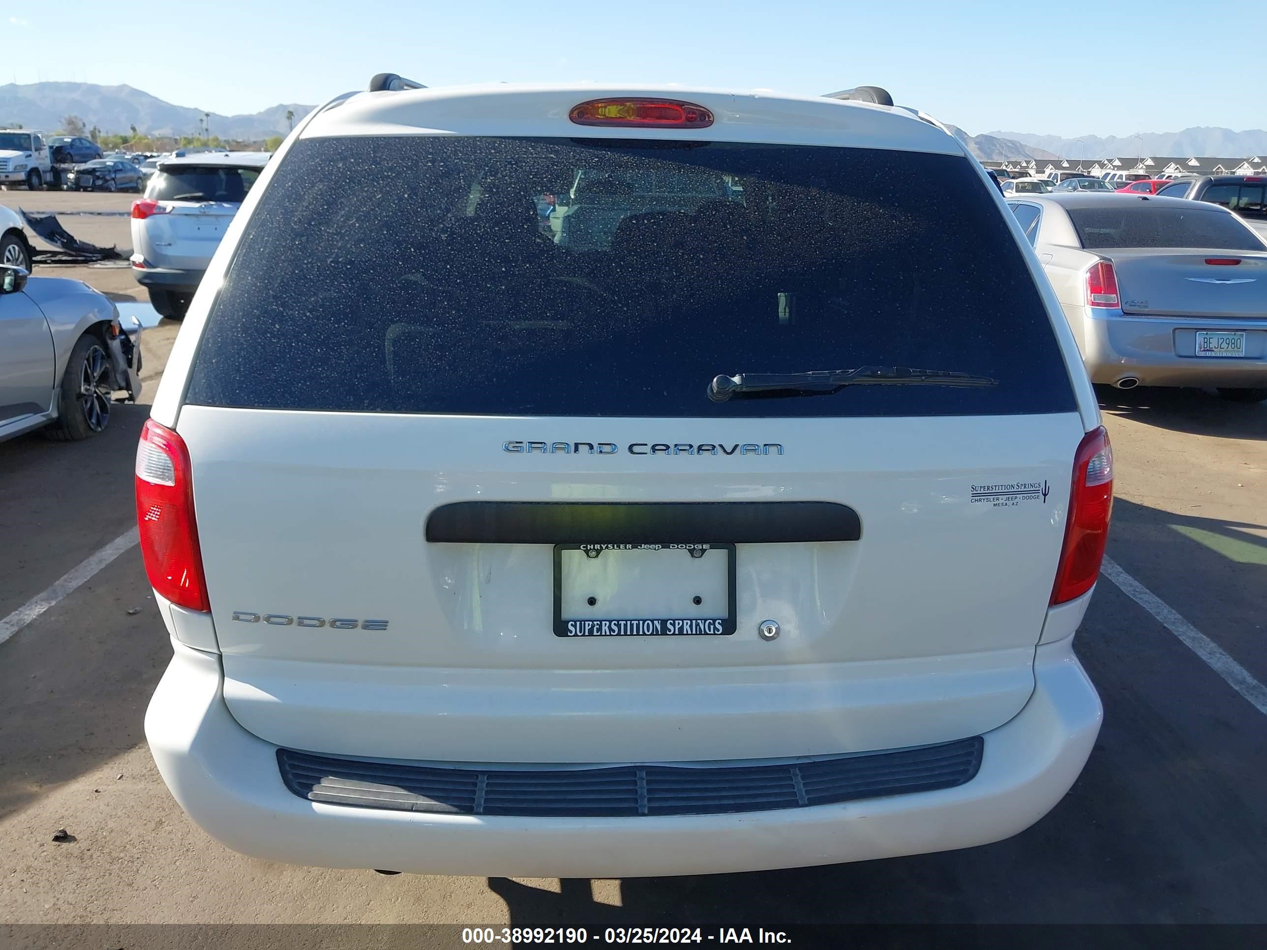 Photo 15 VIN: 1D4GP24R26B587039 - DODGE CARAVAN 