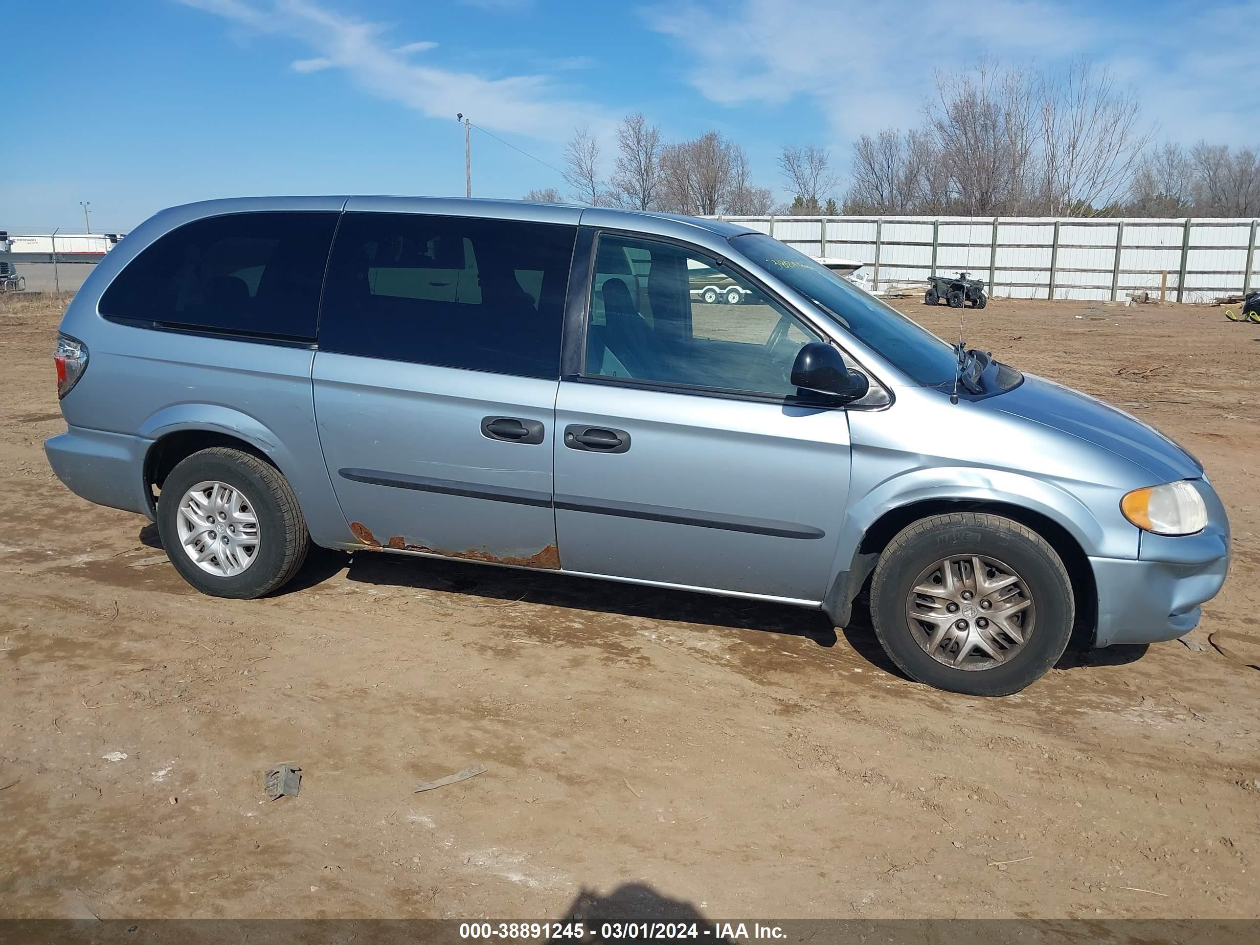 Photo 12 VIN: 1D4GP24R34B513335 - DODGE CARAVAN 