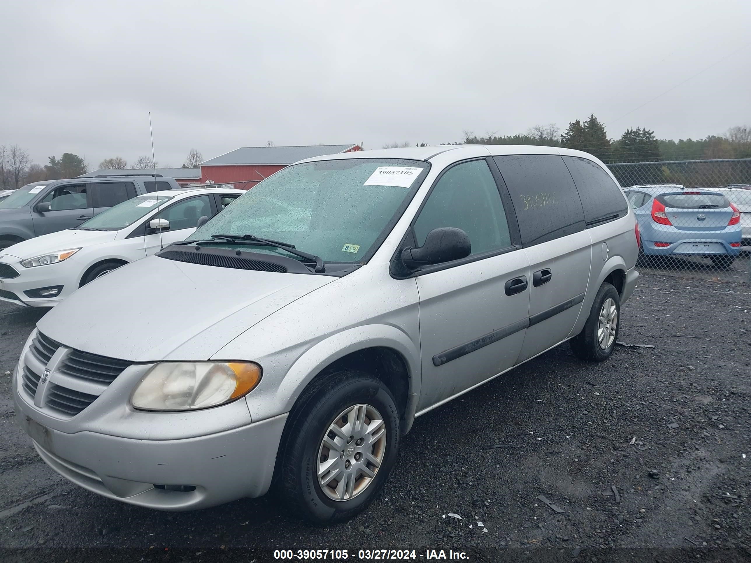 Photo 1 VIN: 1D4GP24R36B601871 - DODGE CARAVAN 