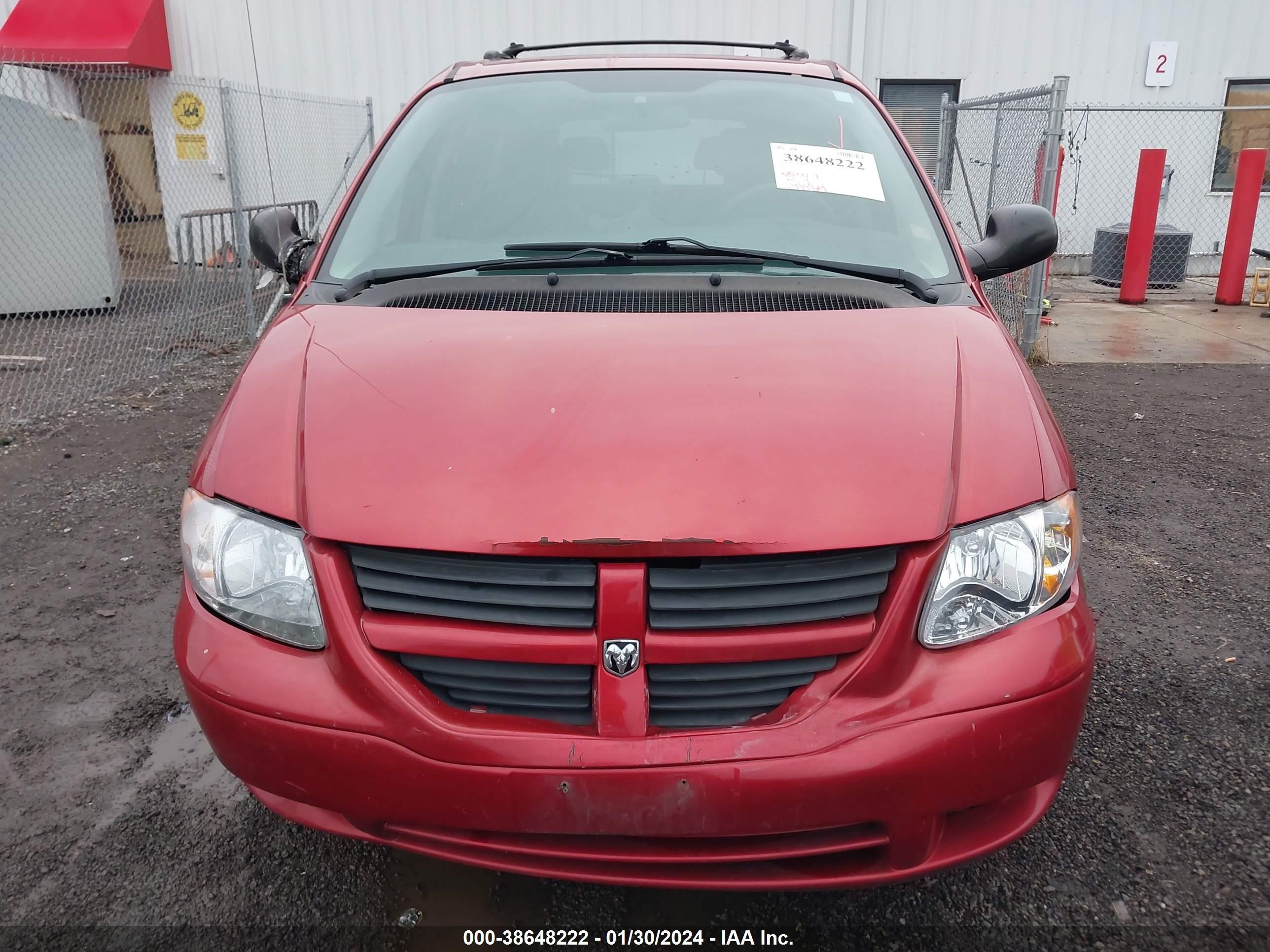 Photo 11 VIN: 1D4GP24R55B193663 - DODGE CARAVAN 