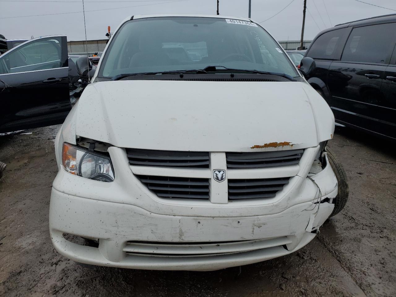 Photo 4 VIN: 1D4GP24R76B600982 - DODGE CARAVAN 