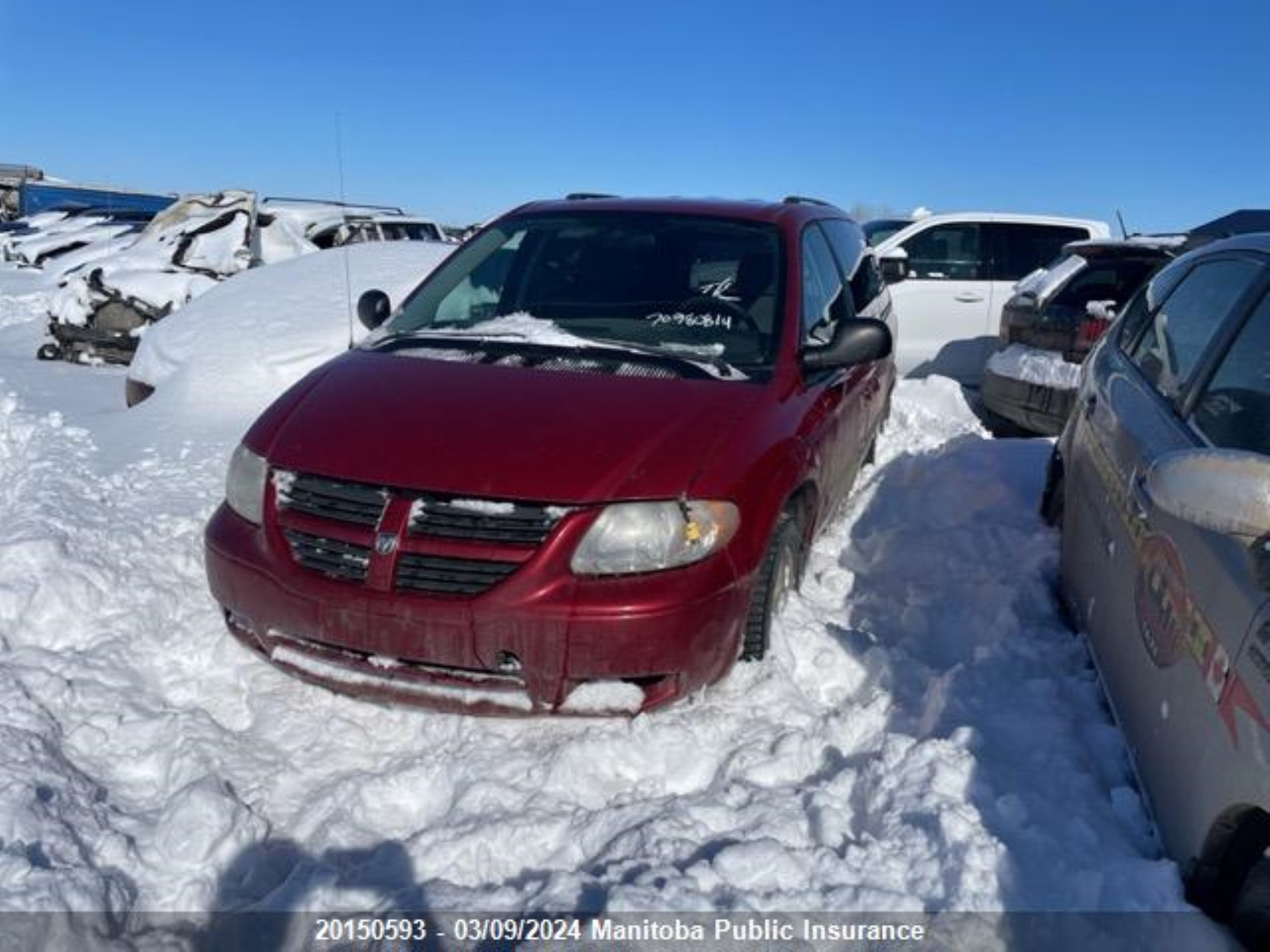 Photo 1 VIN: 1D4GP24R77B216802 - DODGE CARAVAN 