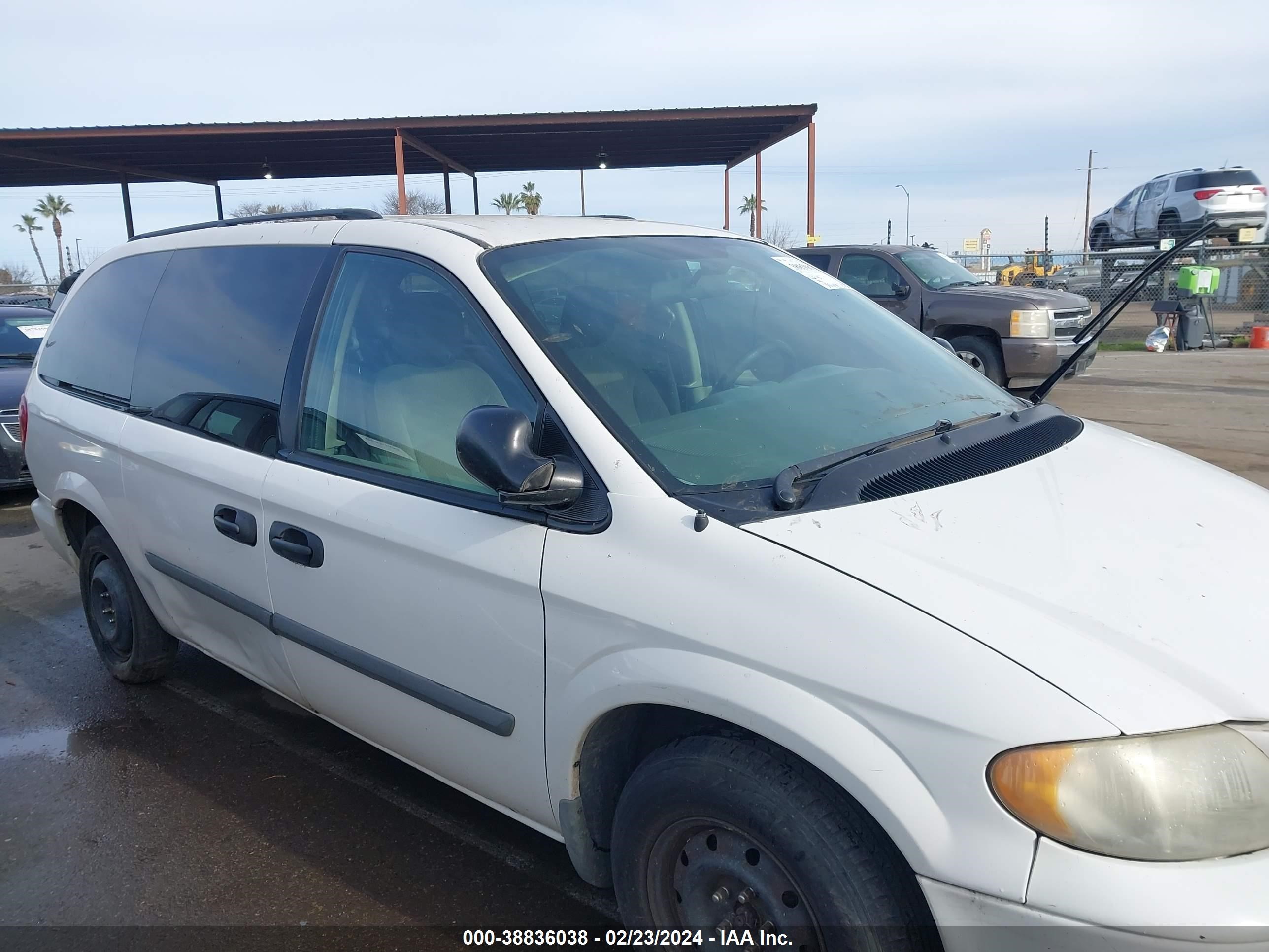 Photo 13 VIN: 1D4GP24R77B255048 - DODGE CARAVAN 