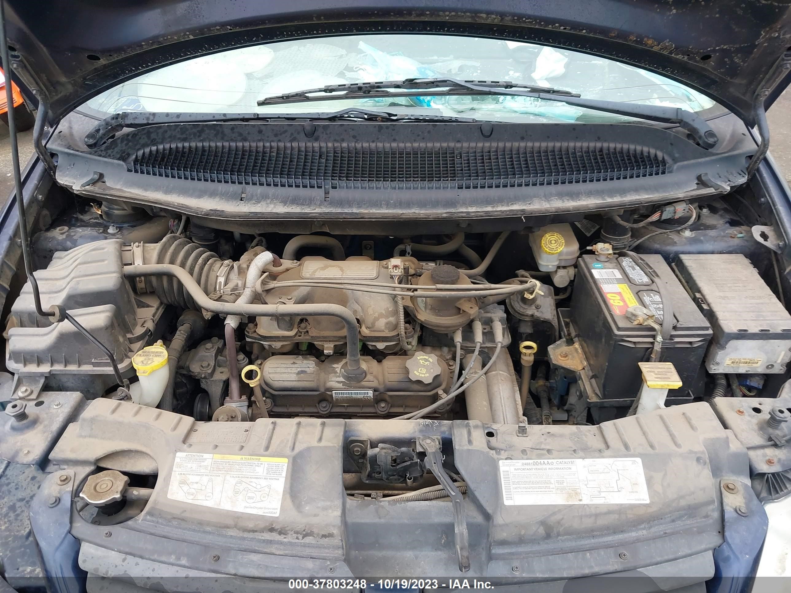 Photo 9 VIN: 1D4GP24RX5B167365 - DODGE CARAVAN 