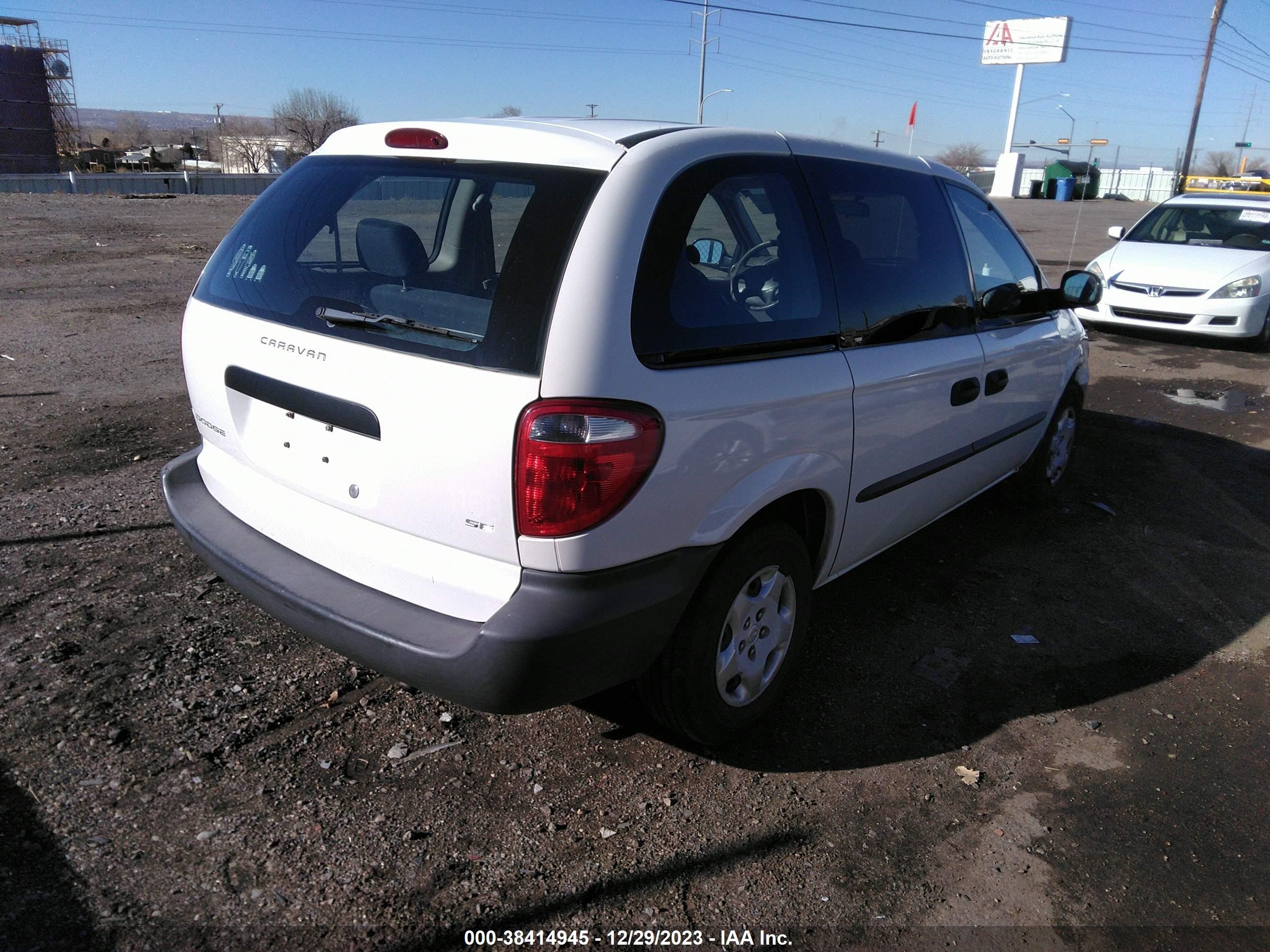 Photo 3 VIN: 1D4GP25343B171418 - DODGE CARAVAN 