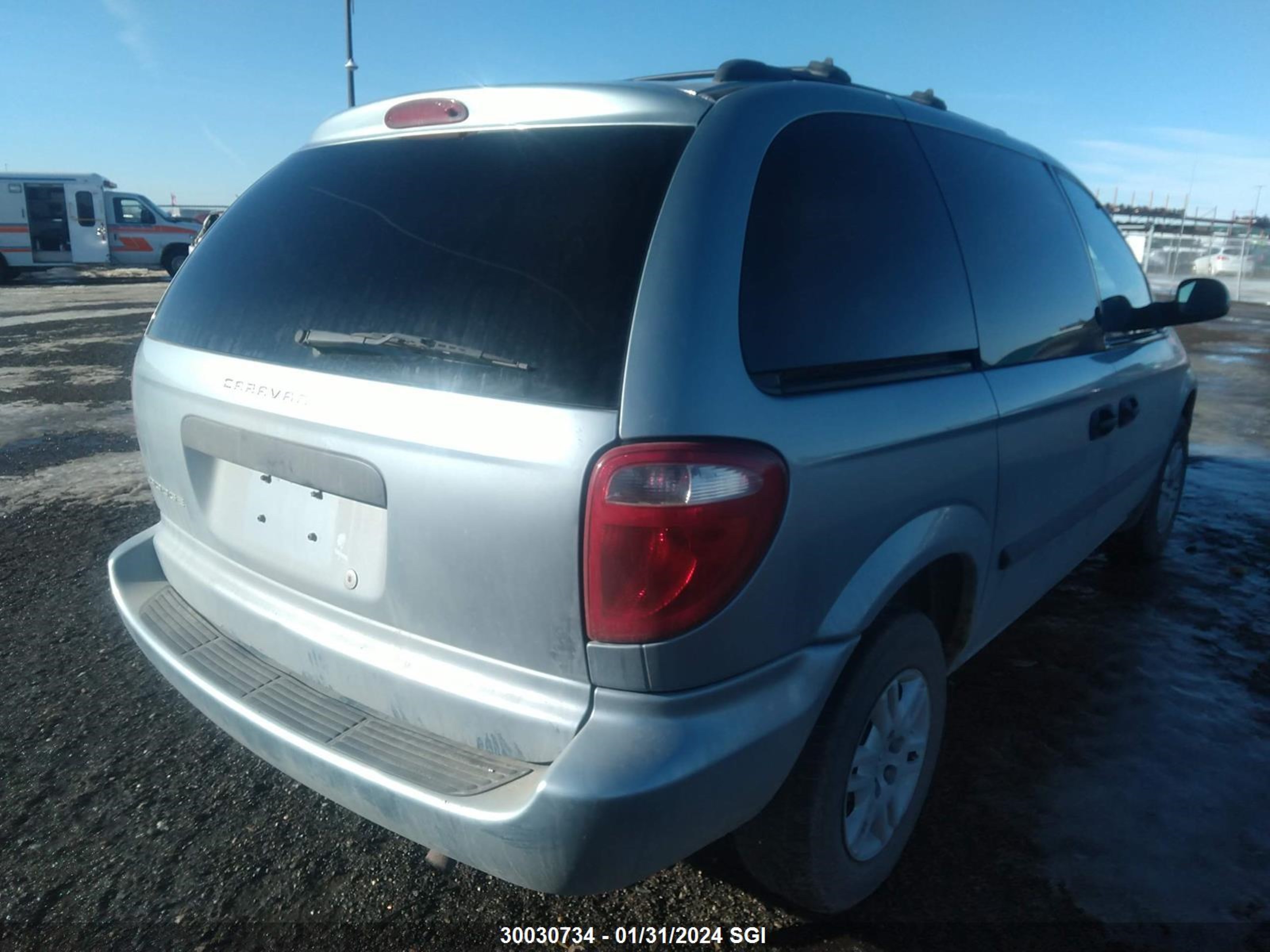 Photo 3 VIN: 1D4GP25R05B172623 - DODGE CARAVAN 