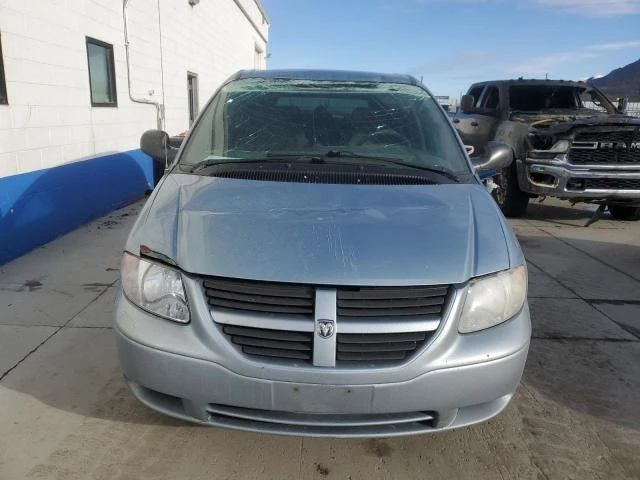 Photo 4 VIN: 1D4GP25R53B236460 - DODGE CARAVAN SE 