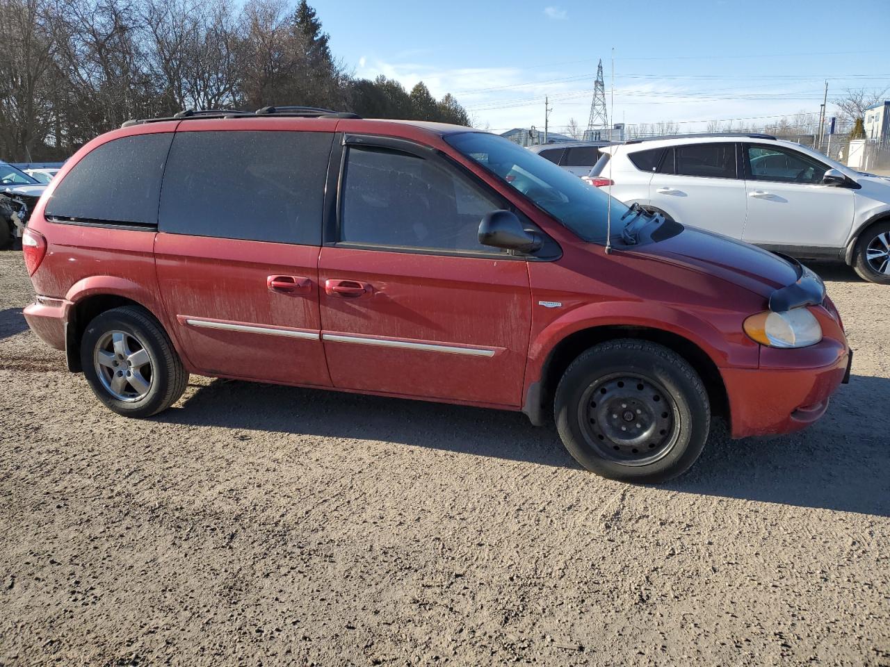 Photo 3 VIN: 1D4GP25R74B528287 - DODGE CARAVAN 