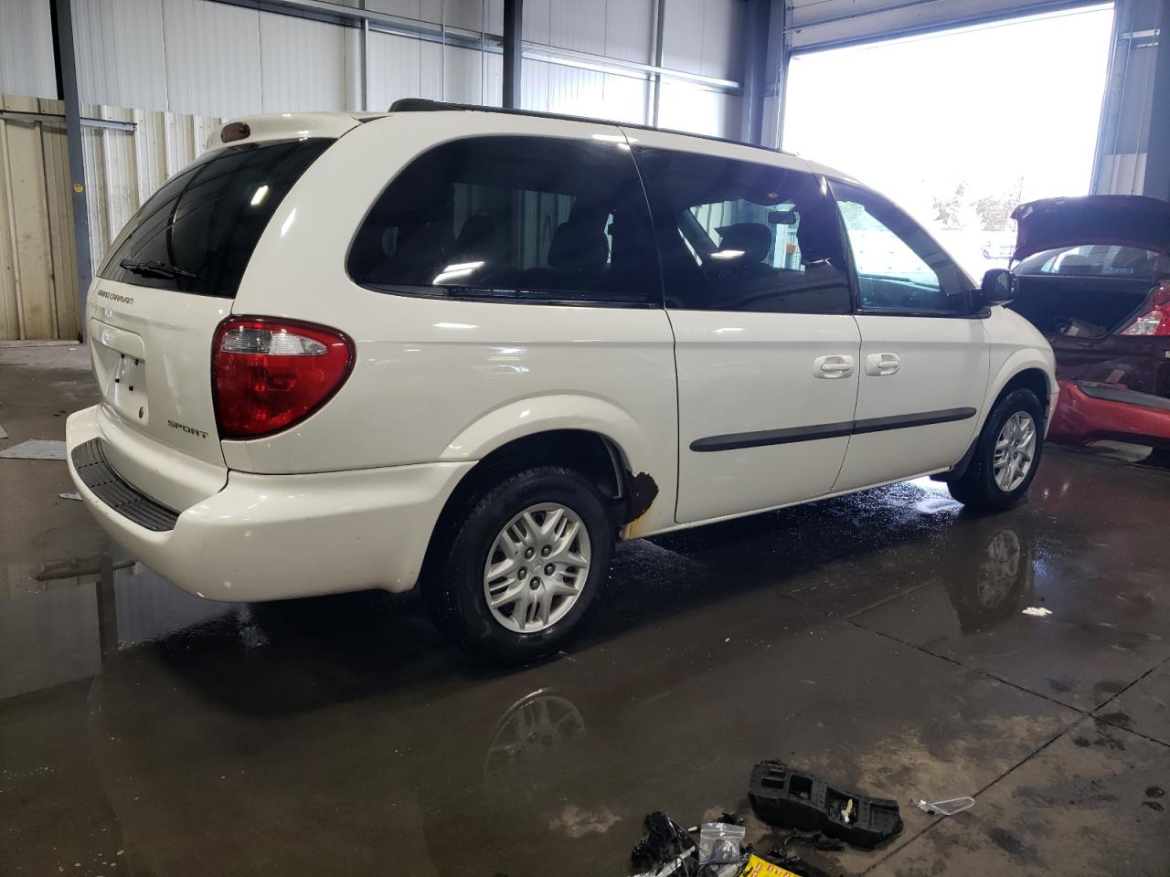 Photo 2 VIN: 1D4GP44313B304164 - DODGE CARAVAN 