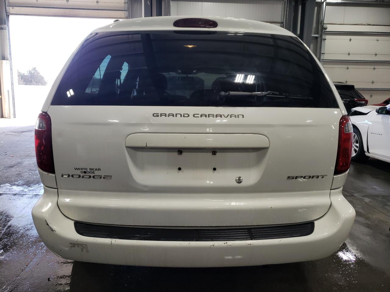 Photo 5 VIN: 1D4GP44313B304164 - DODGE CARAVAN 